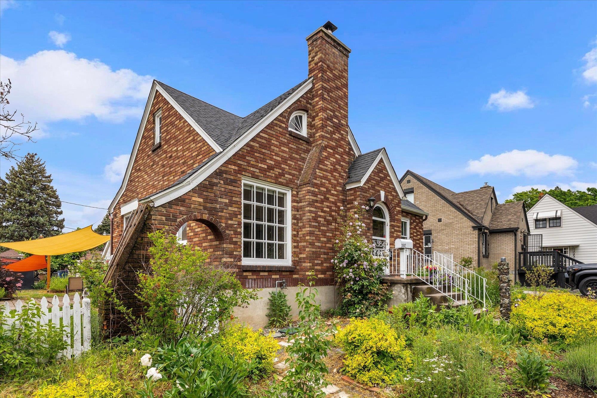 3507 N Normandie St - Photo 34