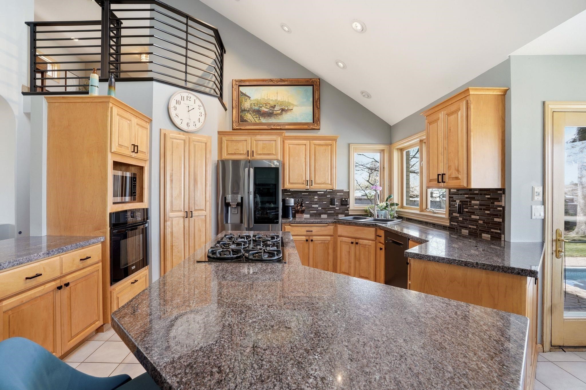 18505 E 4th Ave - Photo 13
