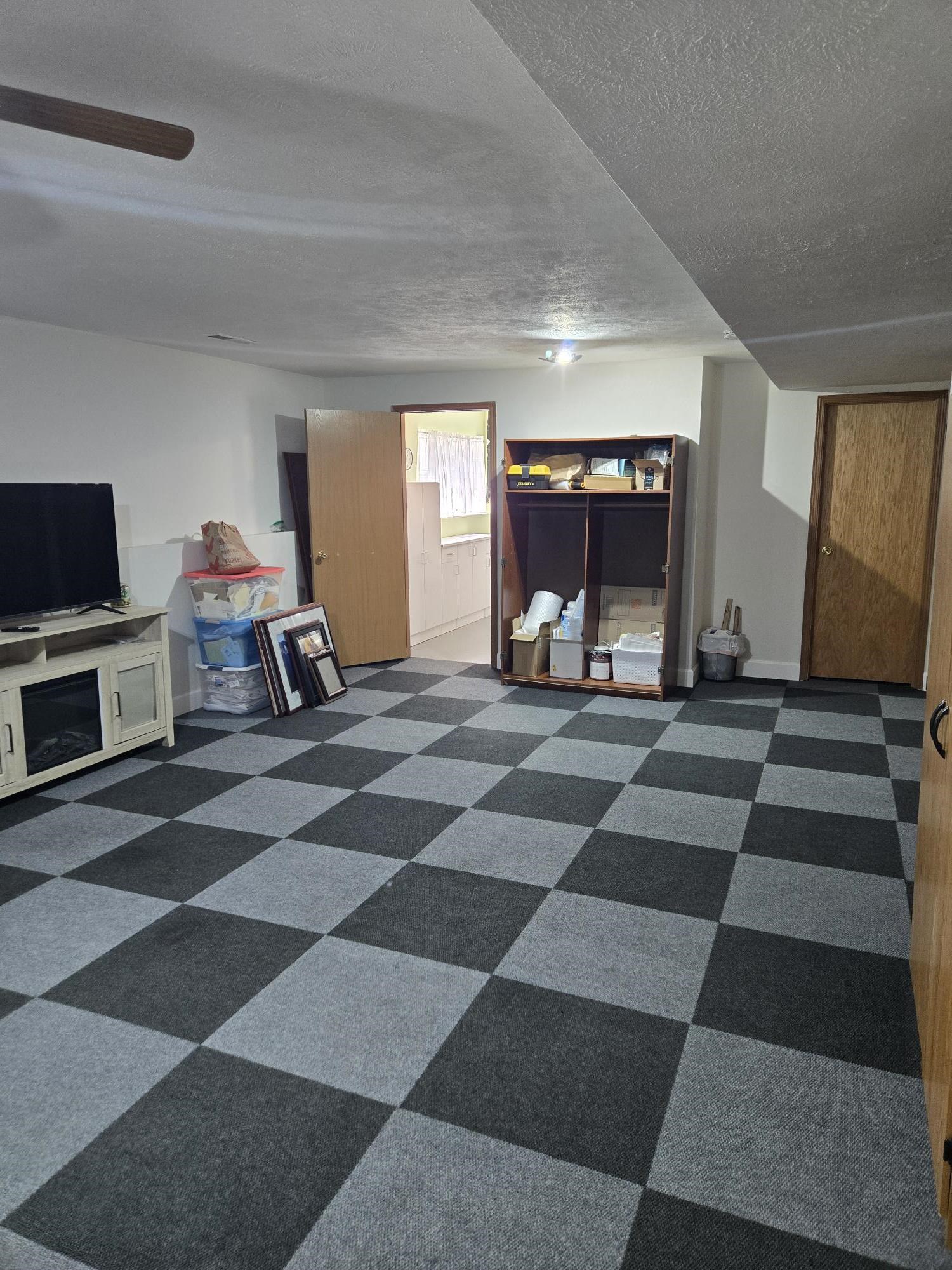 1306 E 3rd Ave - Photo 31