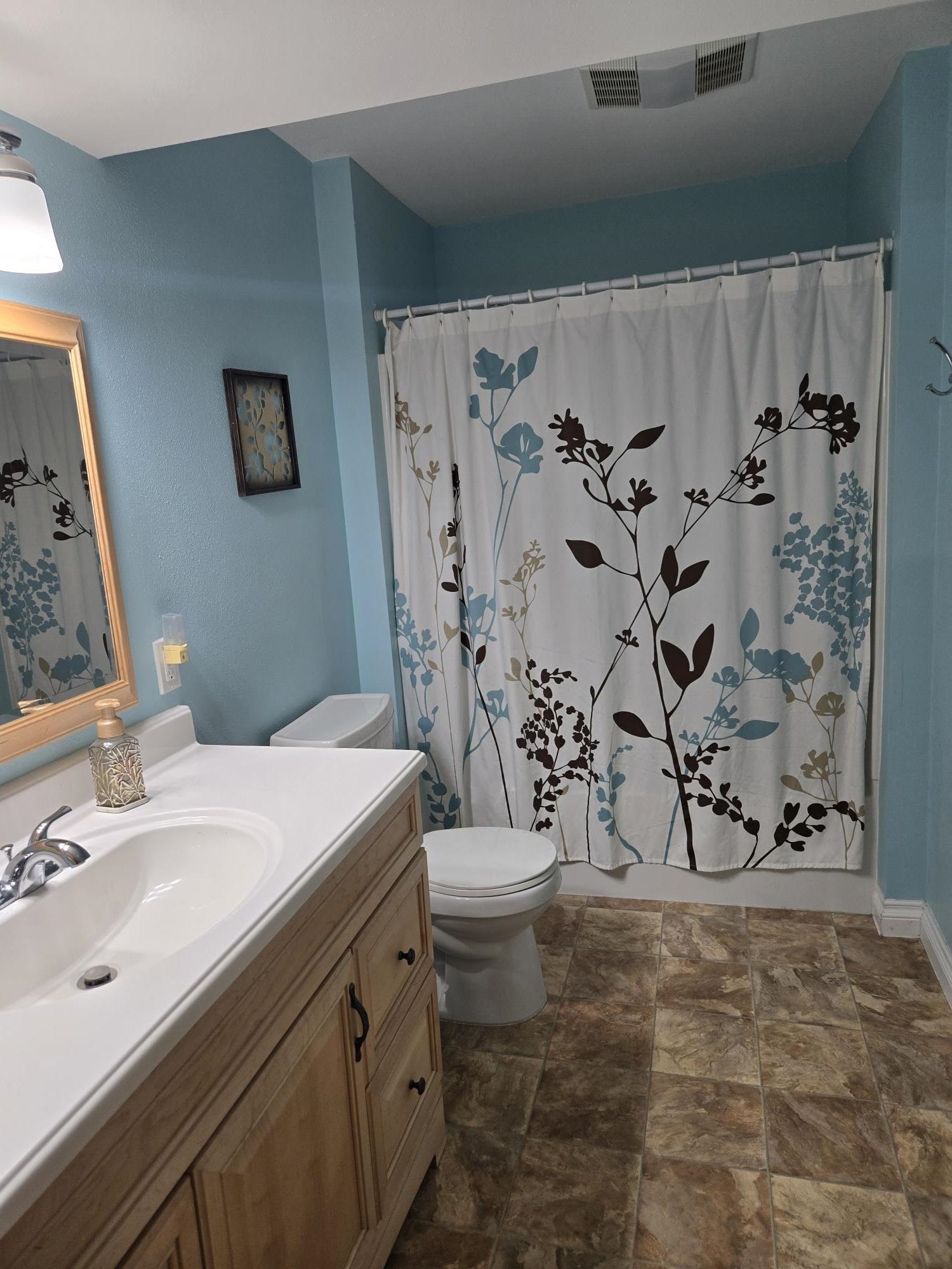 1306 E 3rd Ave - Photo 32