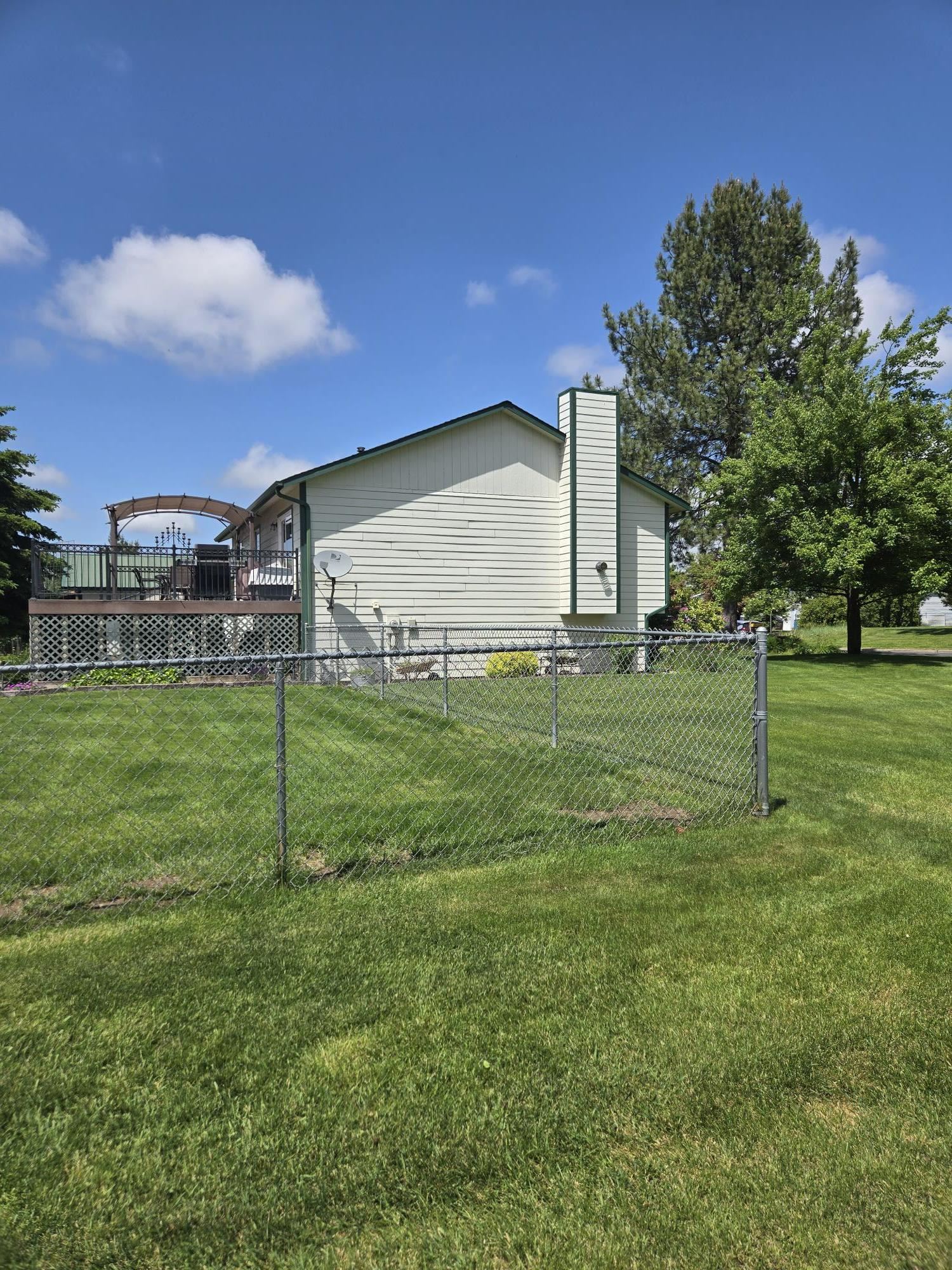 1306 E 3rd Ave - Photo 5