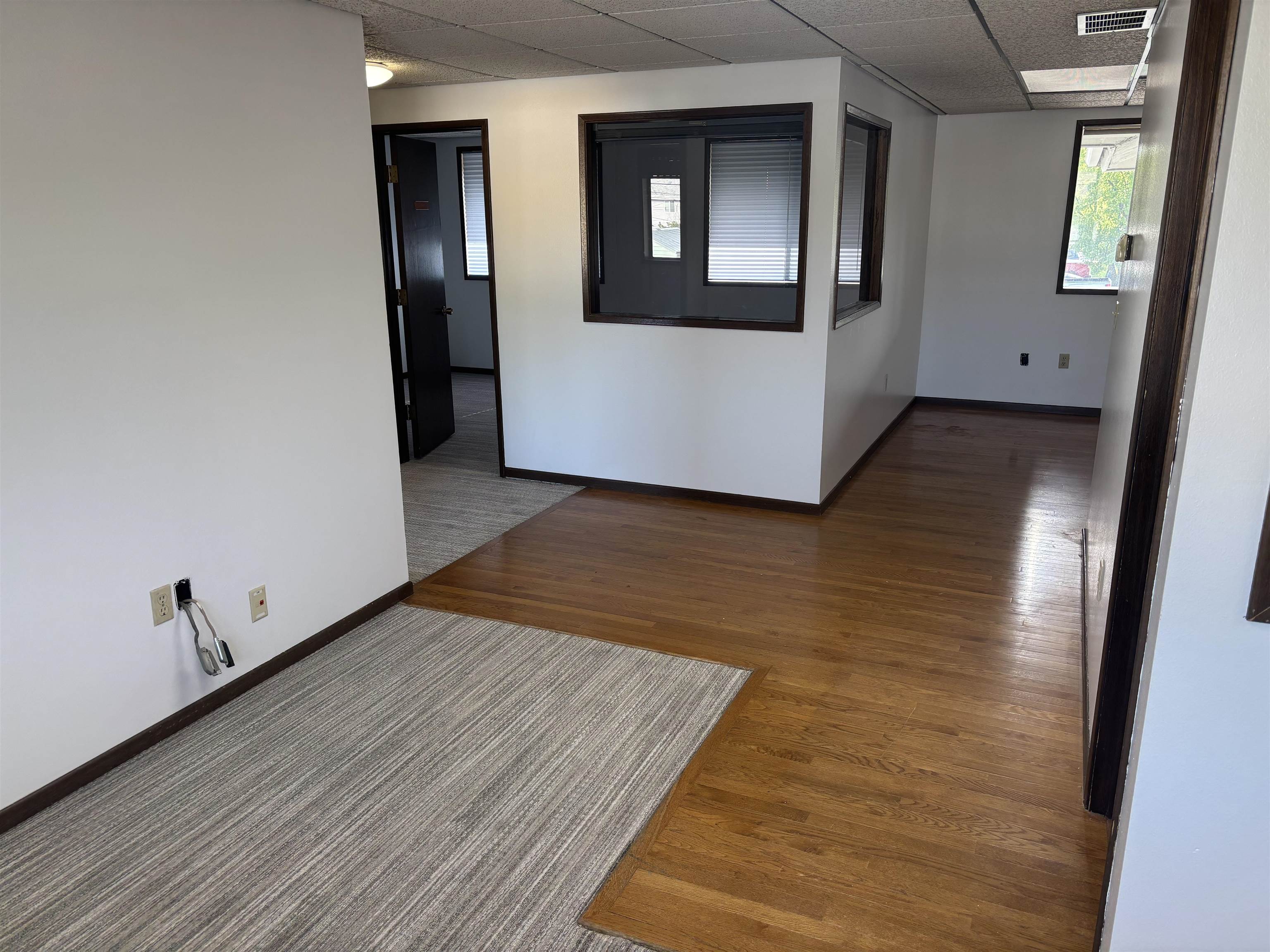 1201 N Ash St - Photo 5