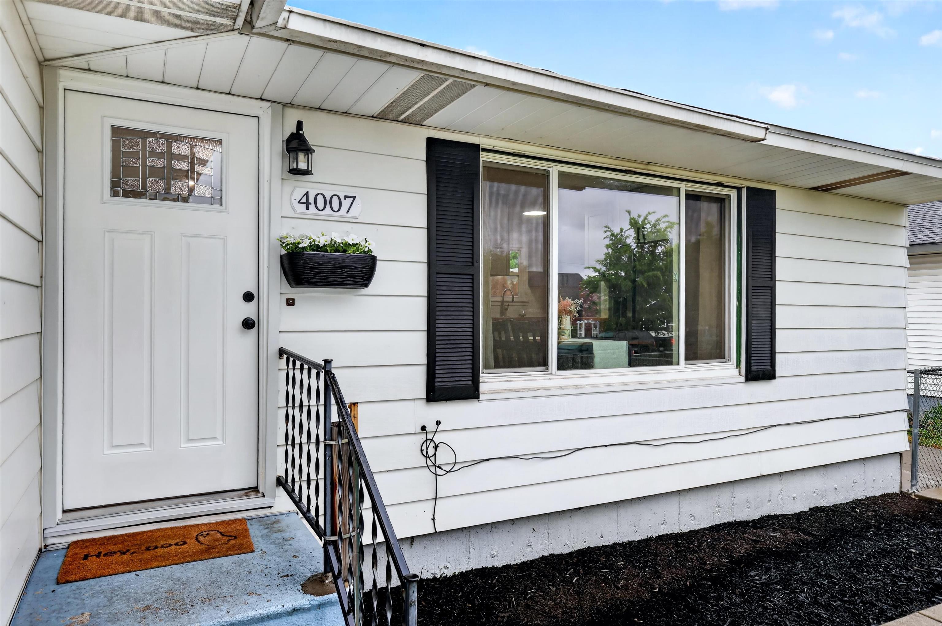 4007 E Grace Ave - Photo 8