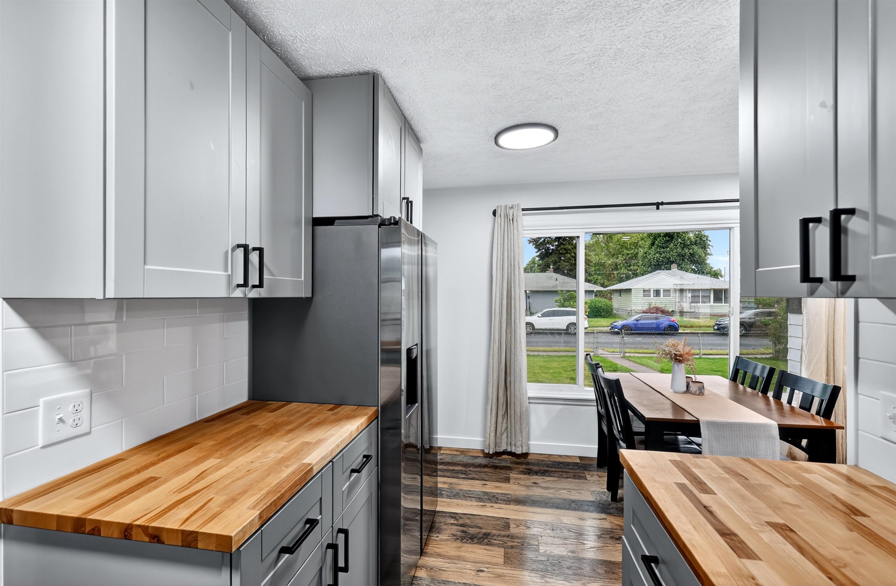 4007 E Grace Ave - Photo 18