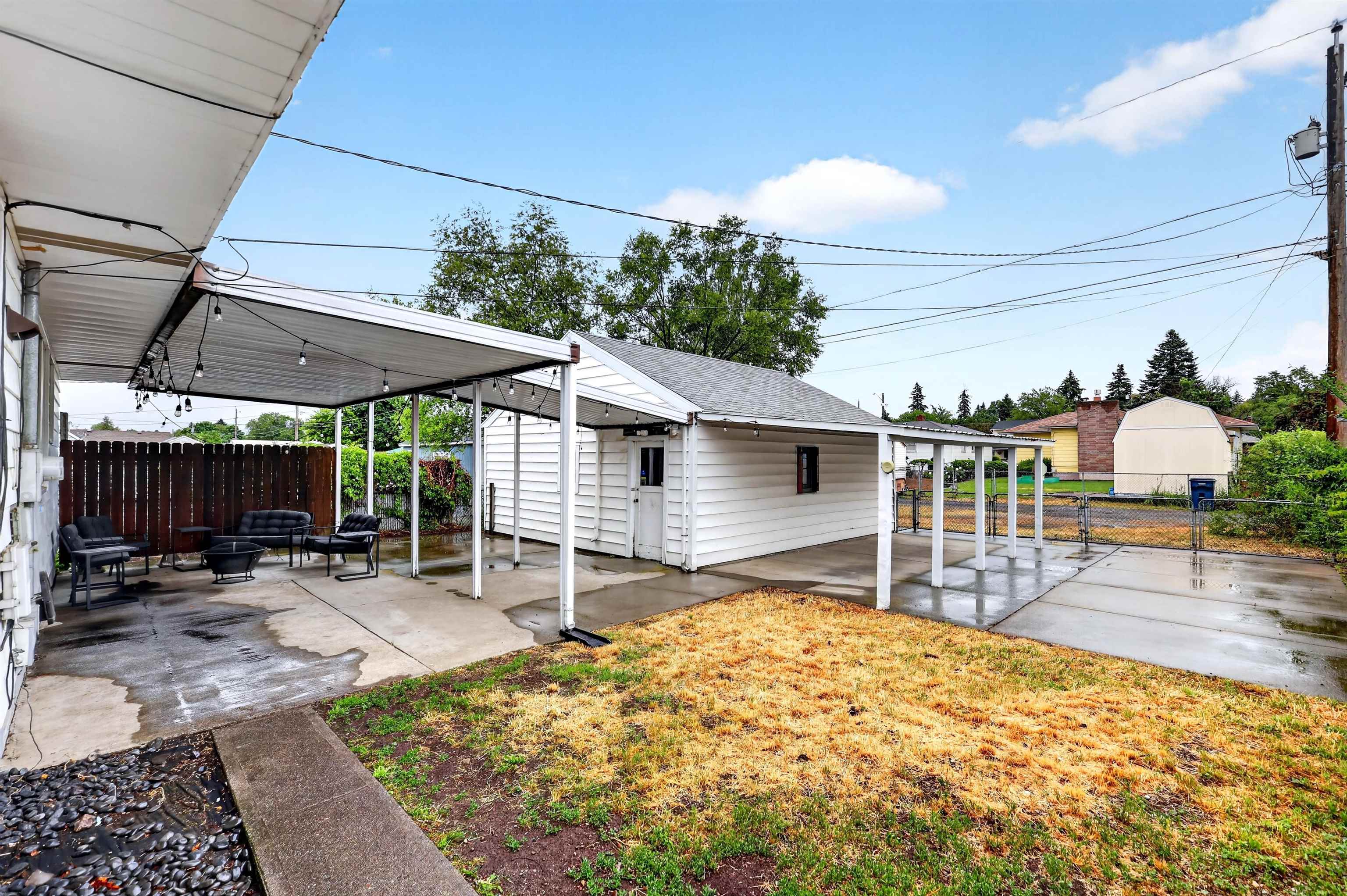 4007 E Grace Ave - Photo 39