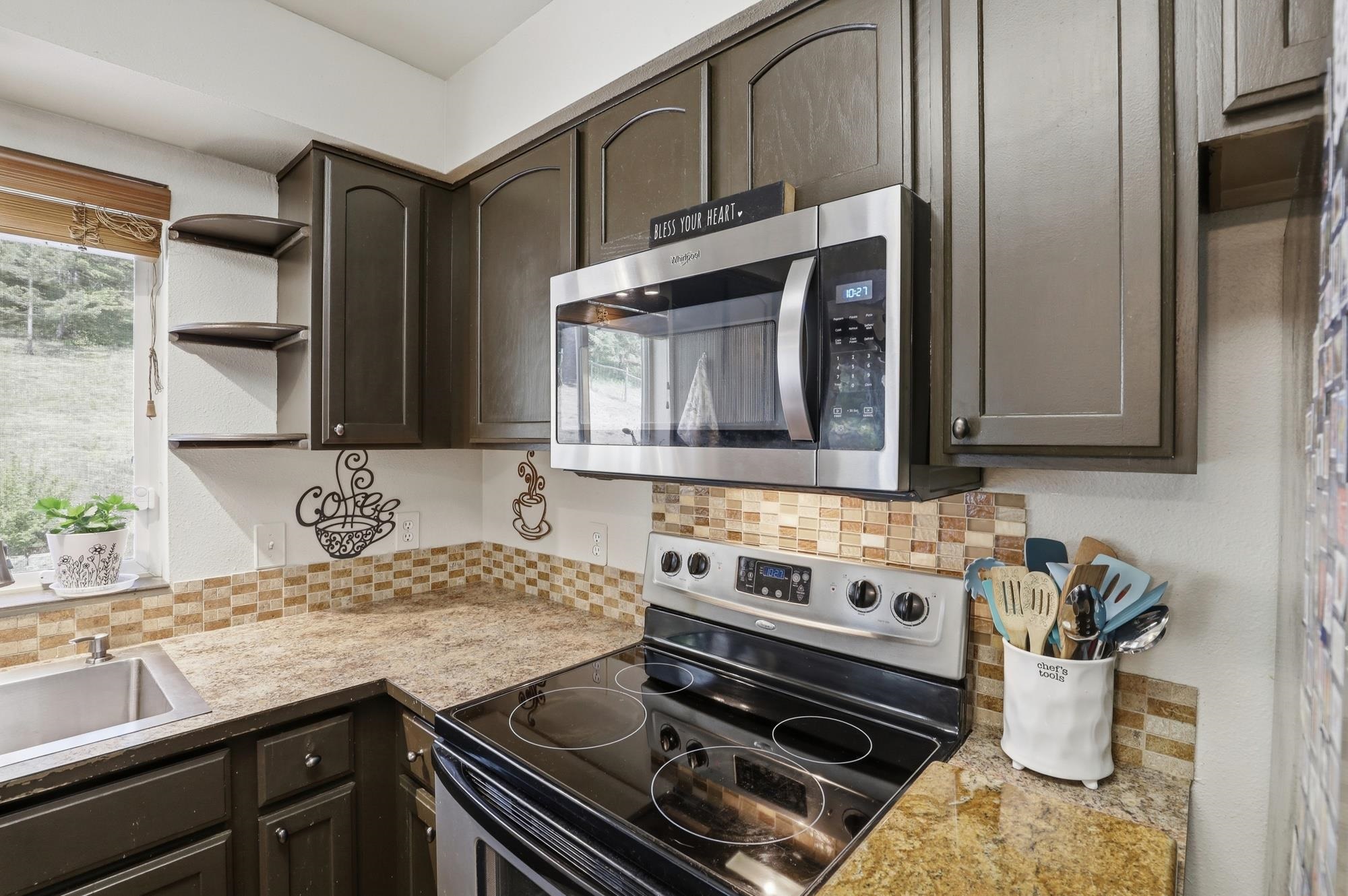 33113 N Milan Rd - Photo 10