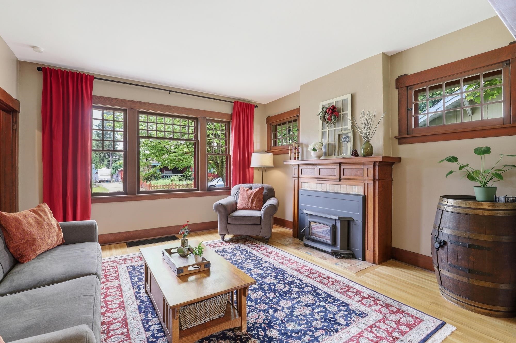 733 E 33rd Ave - Photo 6