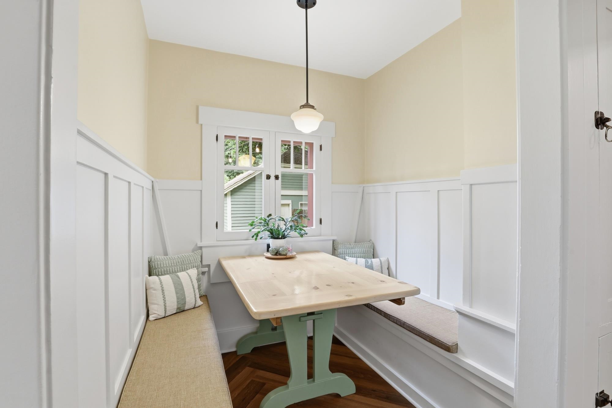 733 E 33rd Ave - Photo 16