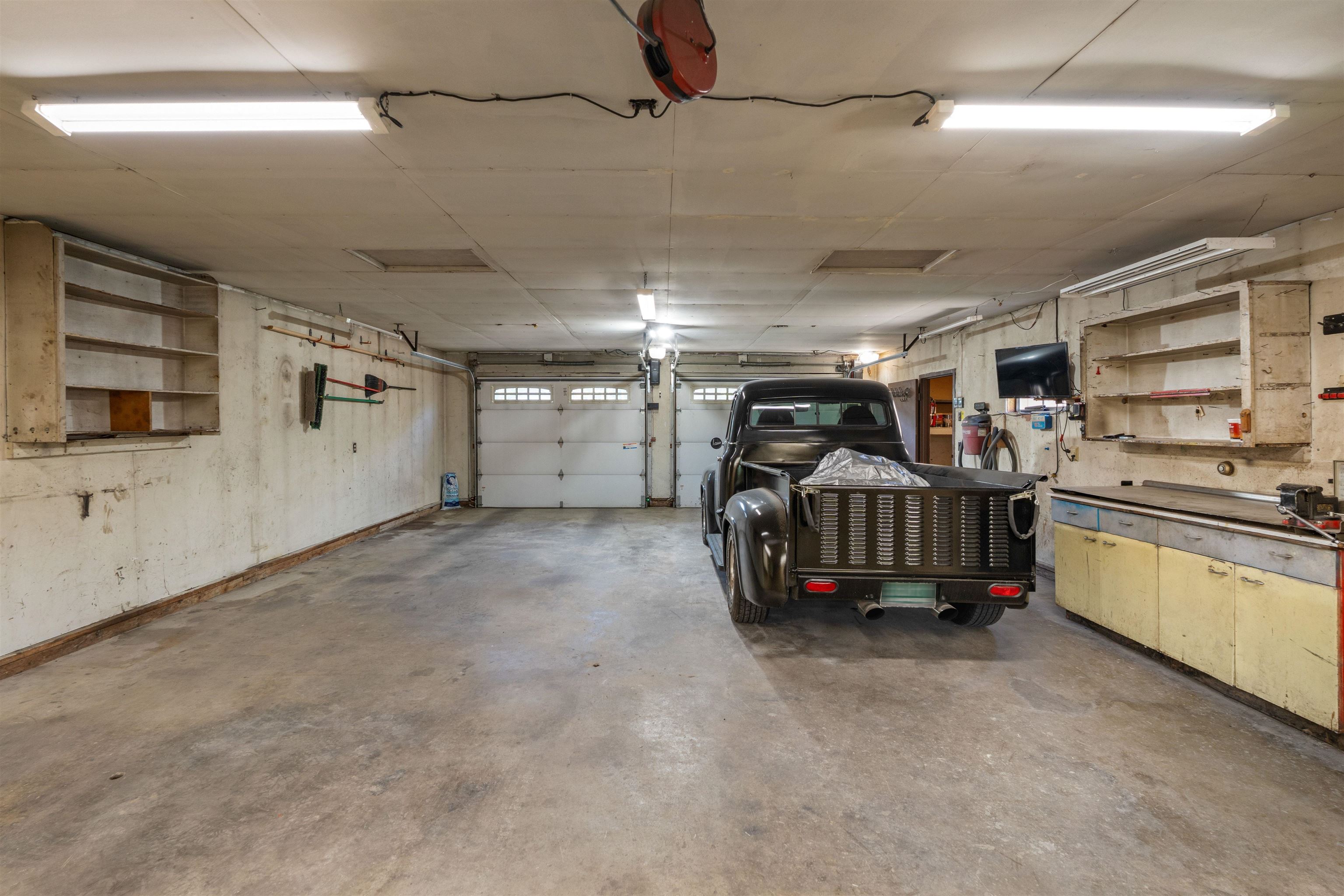 8203 E Frederick Ave - Photo 37