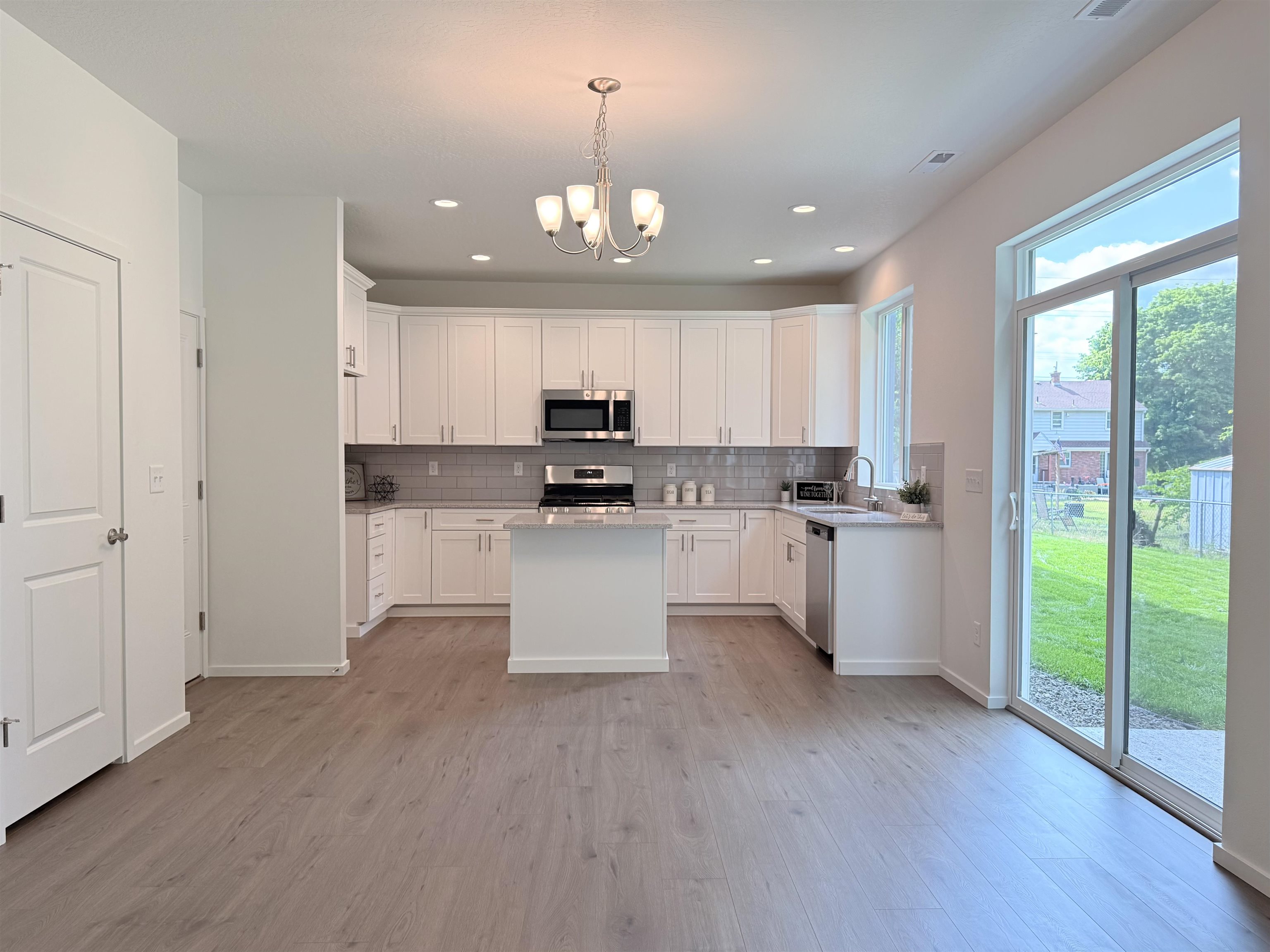 9519 E Michielli Ln - Photo 6
