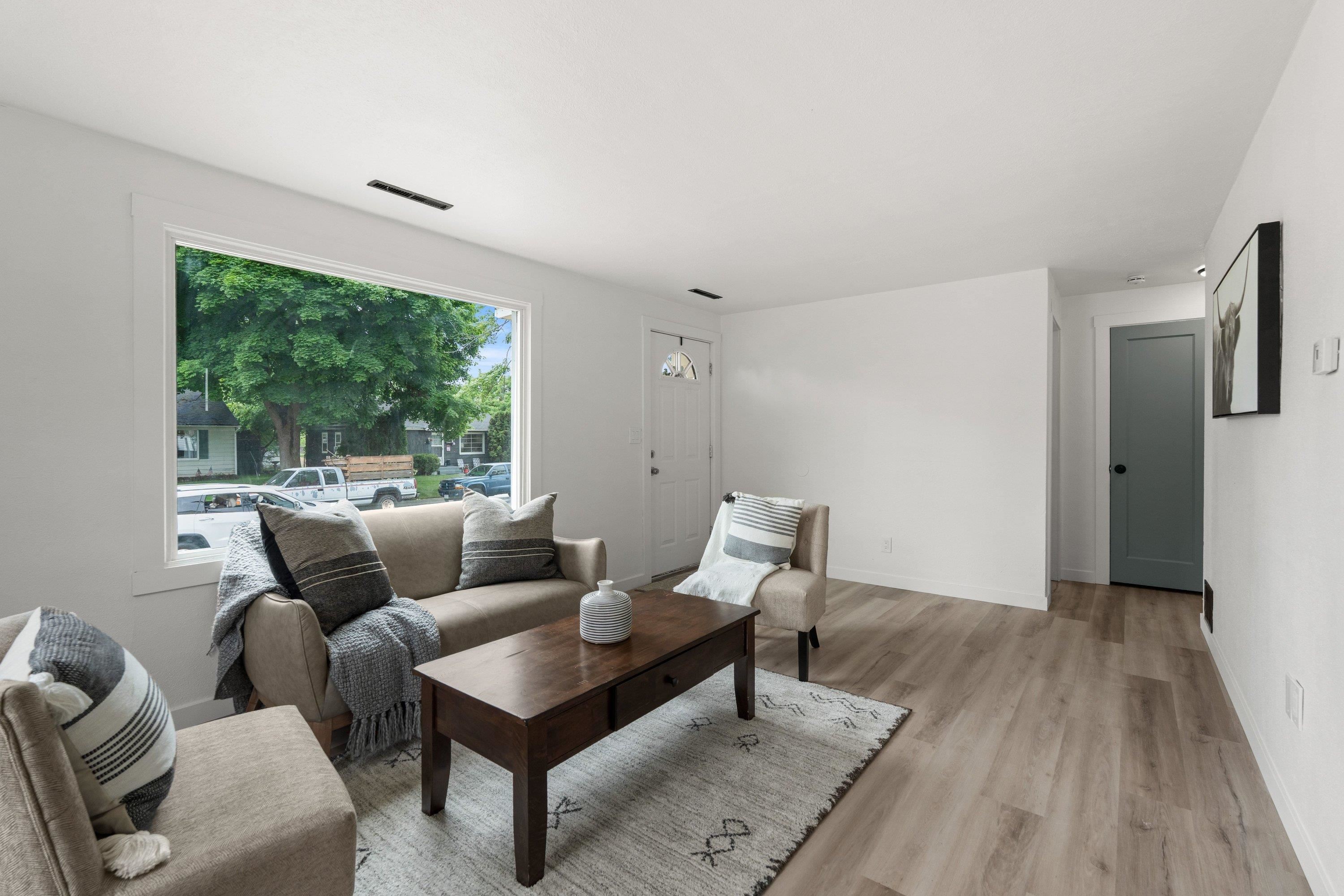 617 E Garland Ave - Photo 4