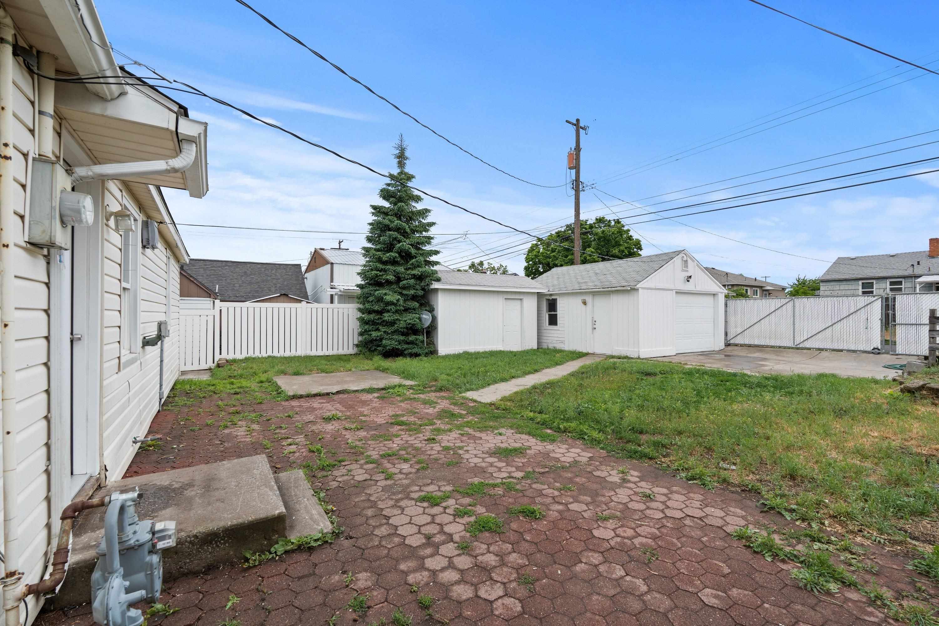 617 E Garland Ave - Photo 21