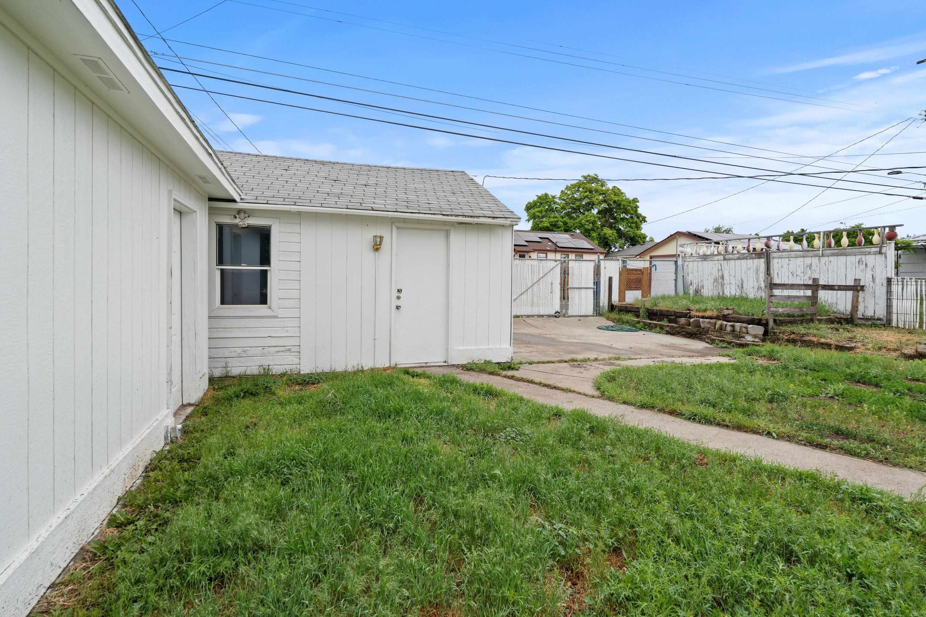 617 E Garland Ave - Photo 24
