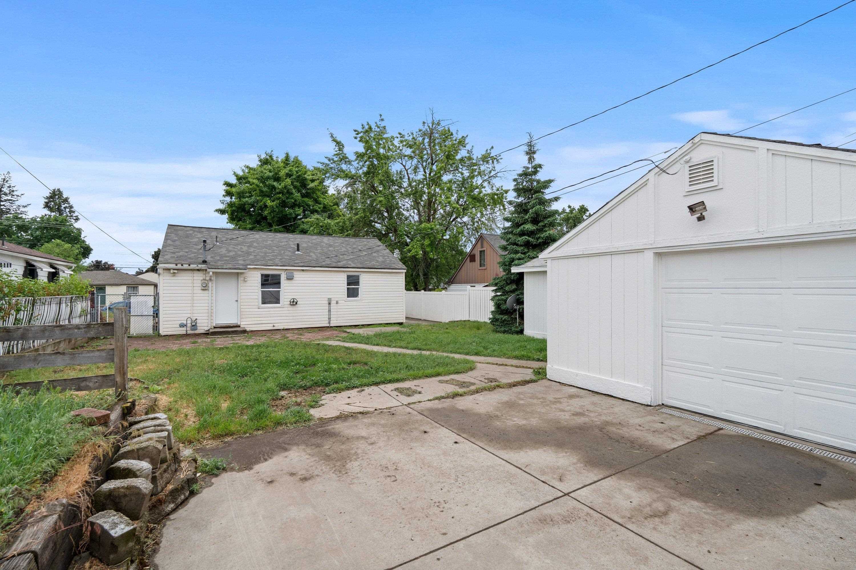 617 E Garland Ave - Photo 27