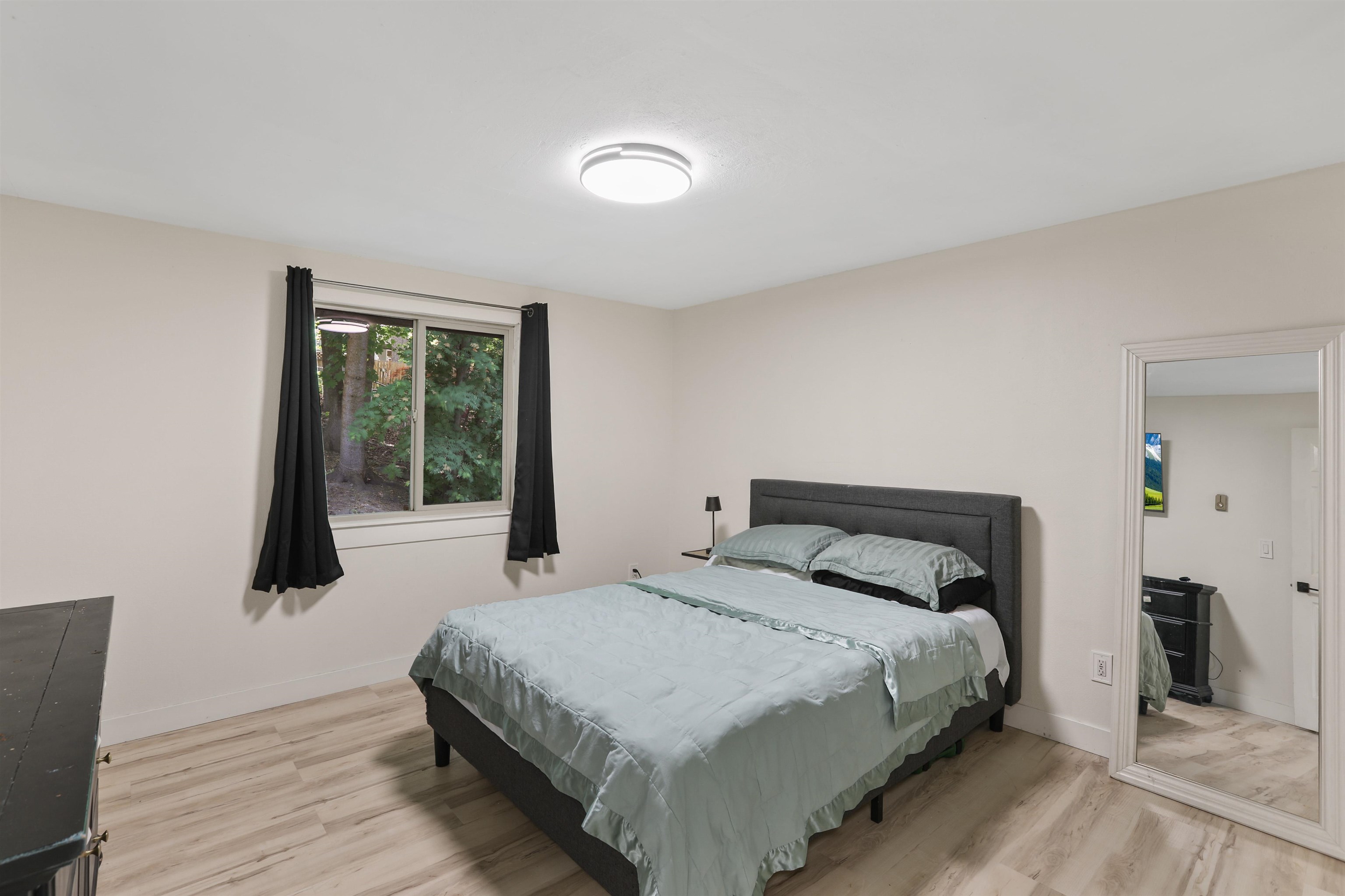 1306 E 18th Ave - Photo 11