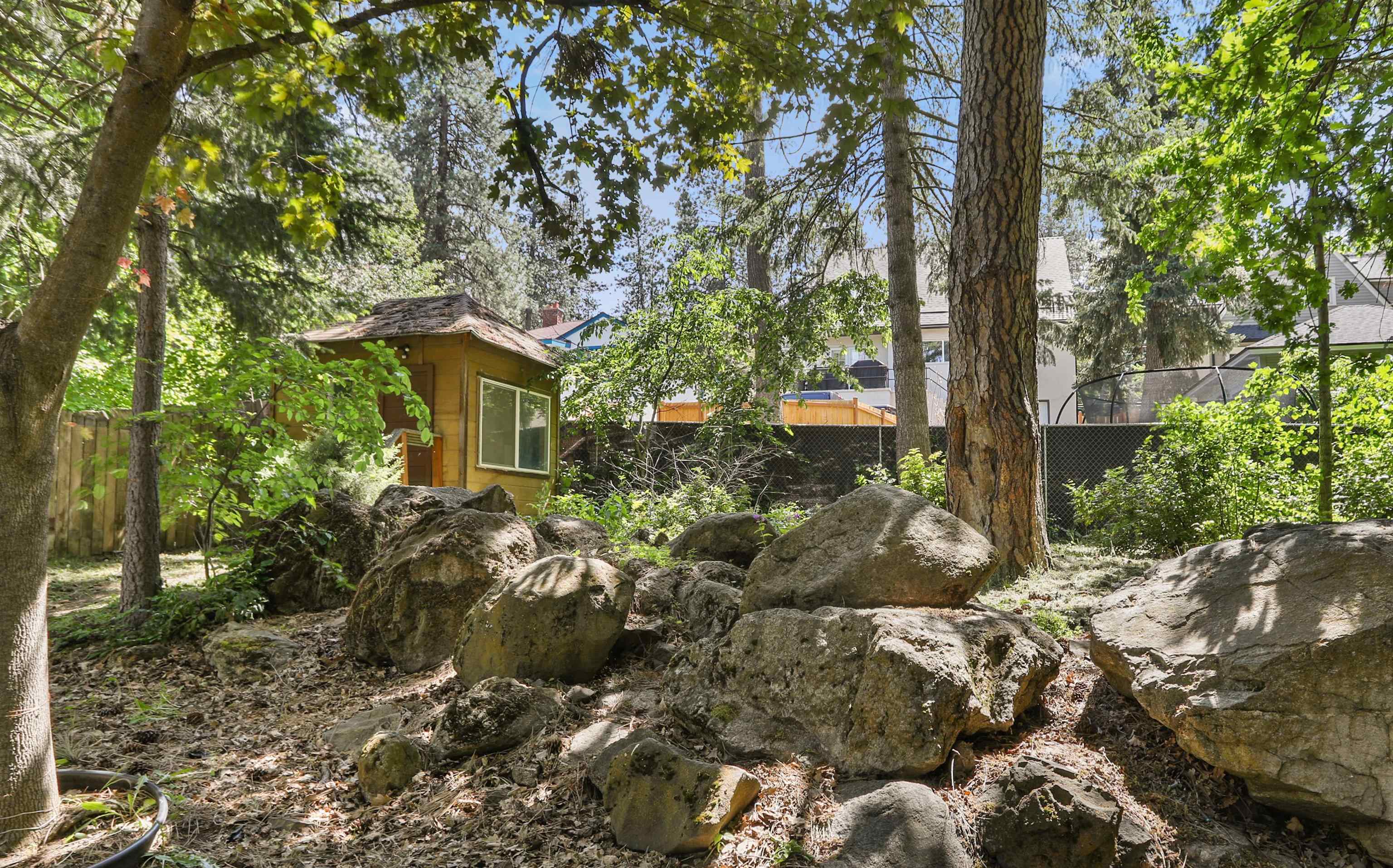 1306 E 18th Ave - Photo 19