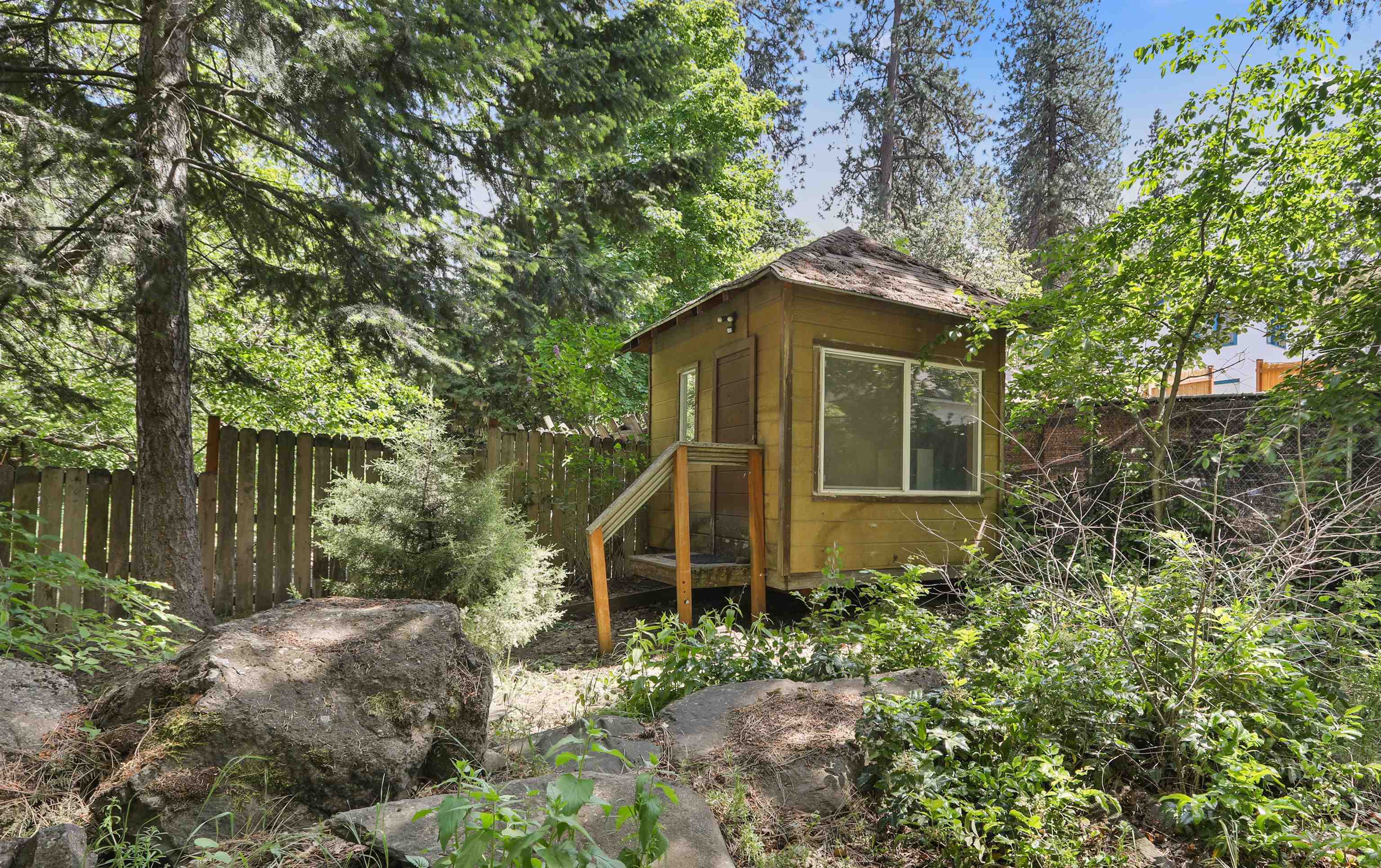 1306 E 18th Ave - Photo 20