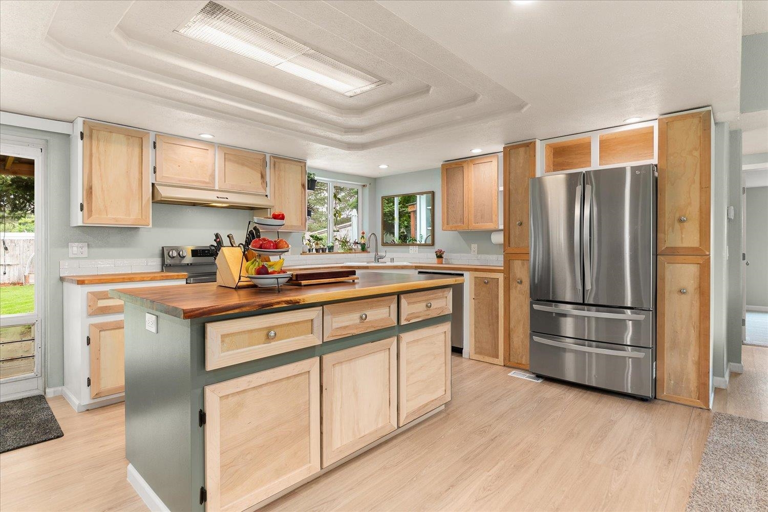 3315 E 3rd Ct - Photo 19
