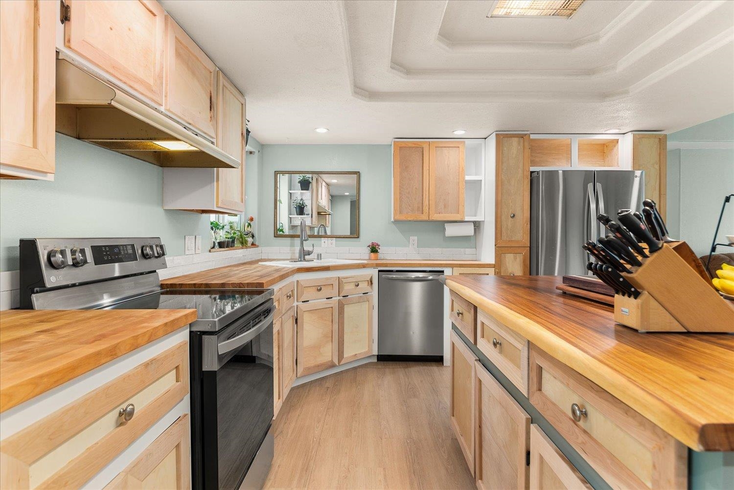 3315 E 3rd Ct - Photo 22