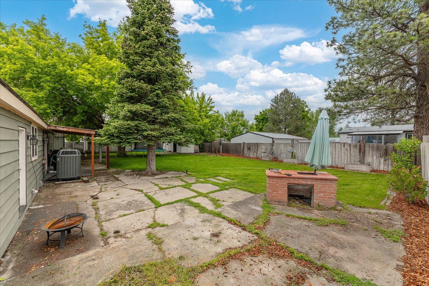 3315 E 3rd Ct - Photo 37