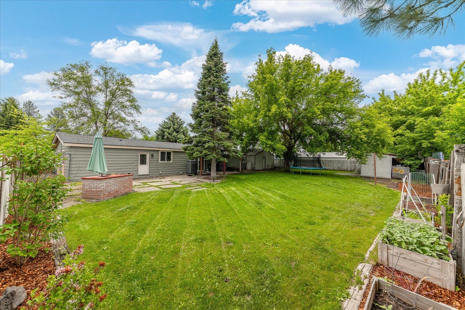 3315 E 3rd Ct - Photo 38