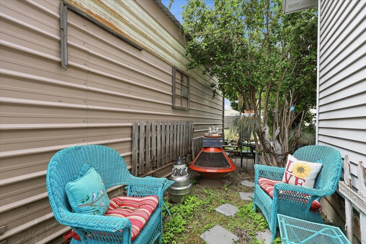 809 Main St - Photo 30