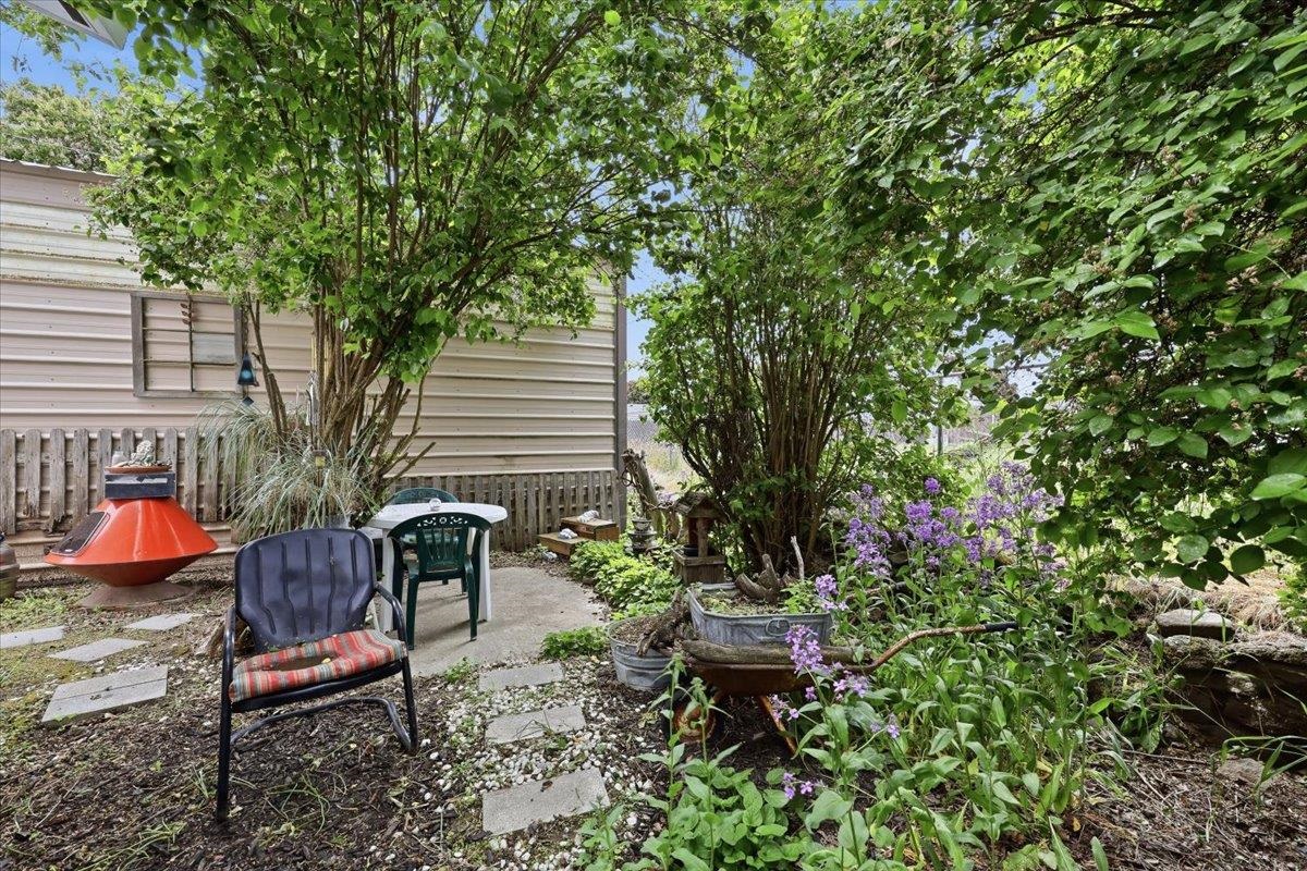 809 Main St - Photo 31