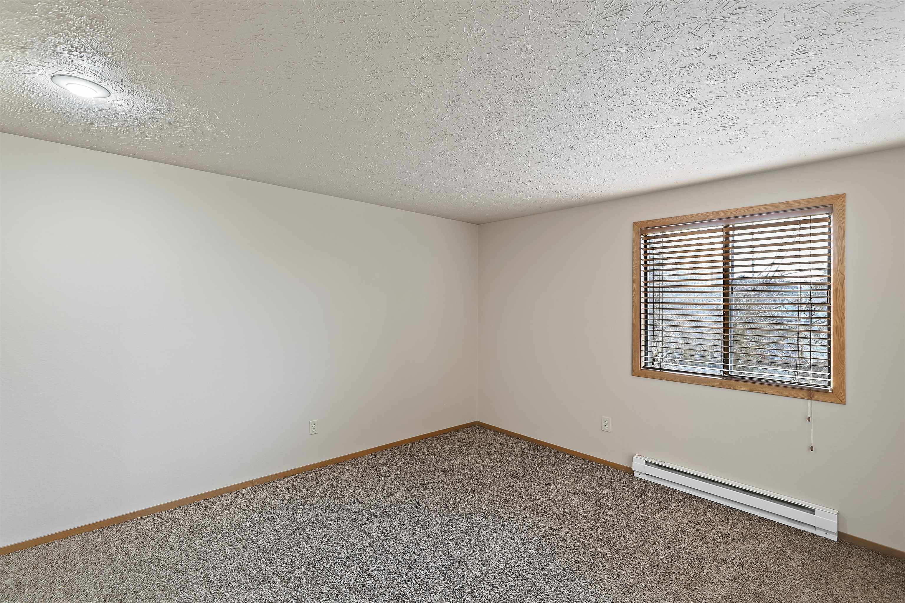1711 W 7th Ave - Photo 11