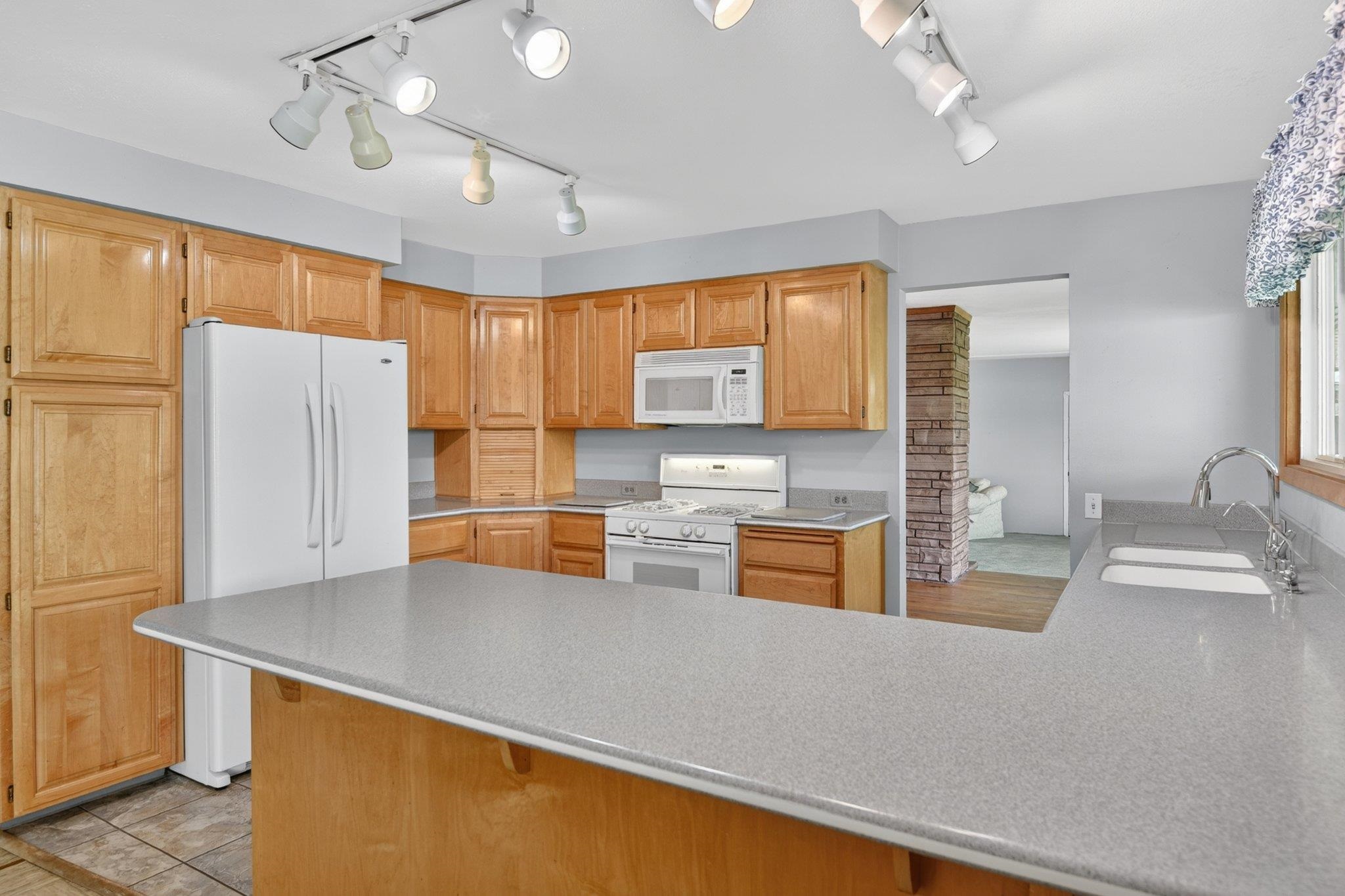4107 N Herald Rd - Photo 8