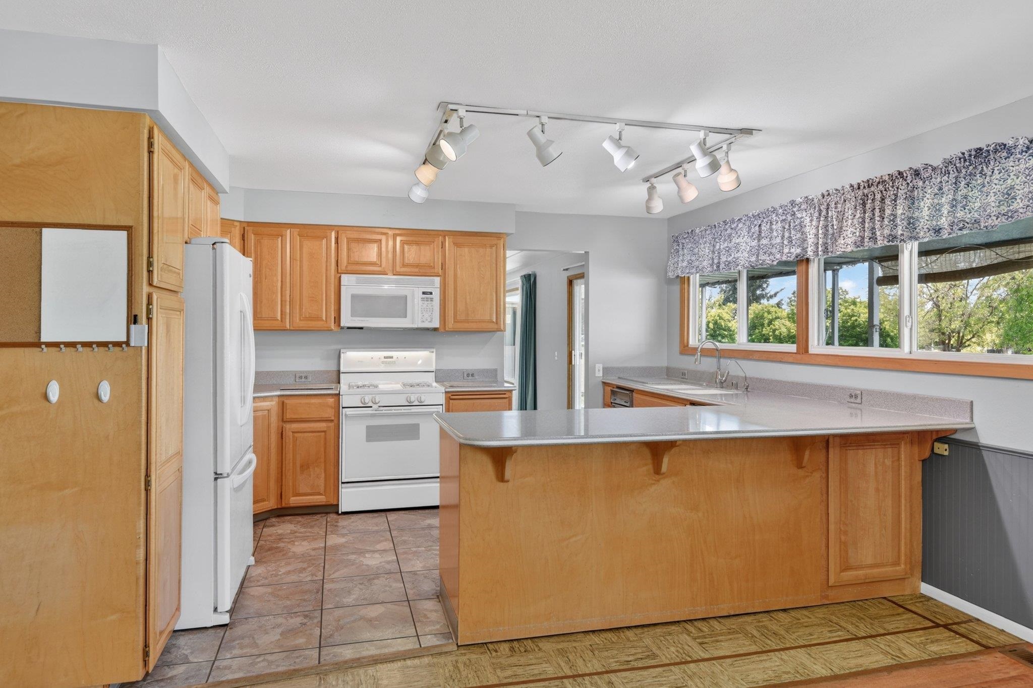 4107 N Herald Rd - Photo 7