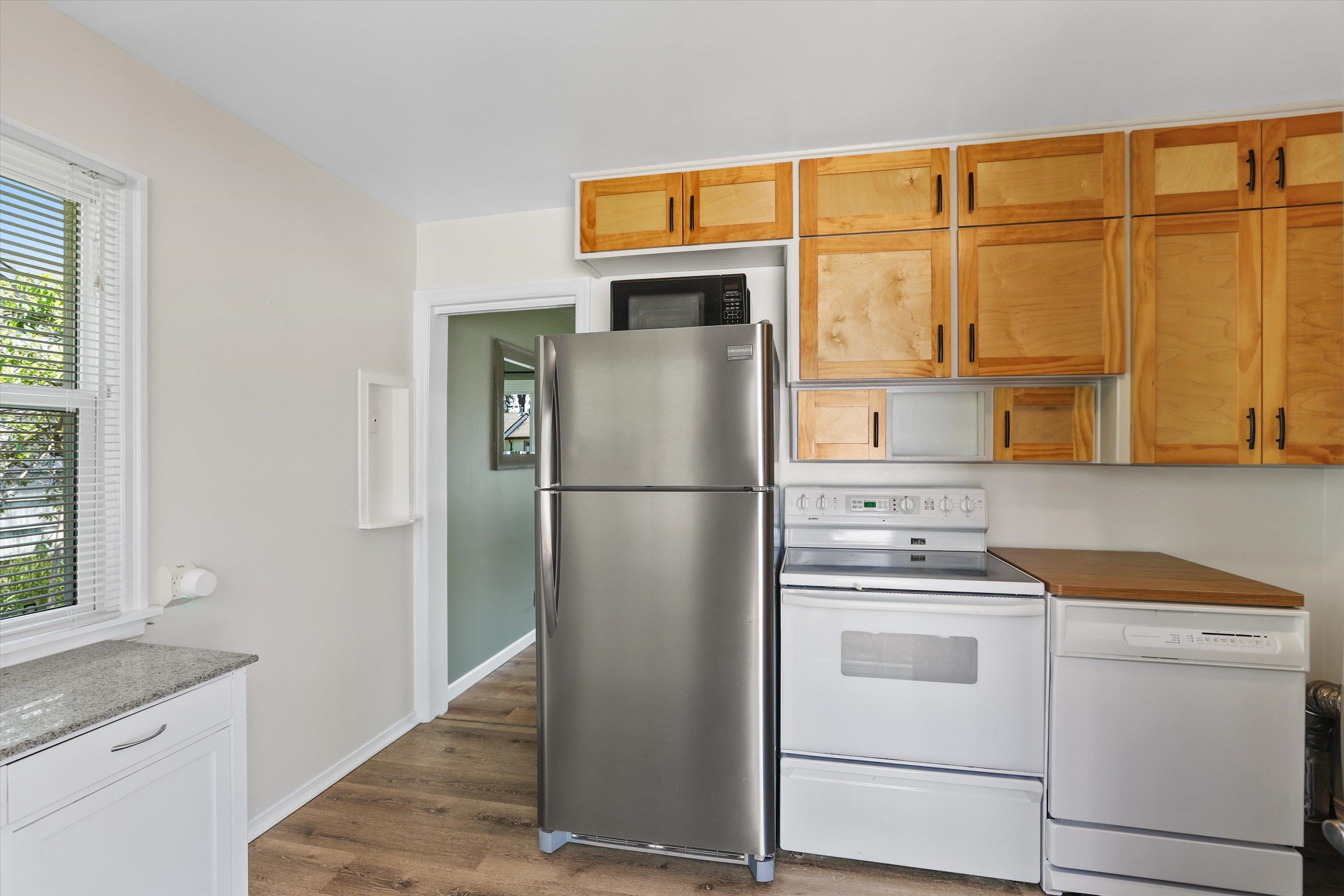 1623 E 40th Ave - Photo 8