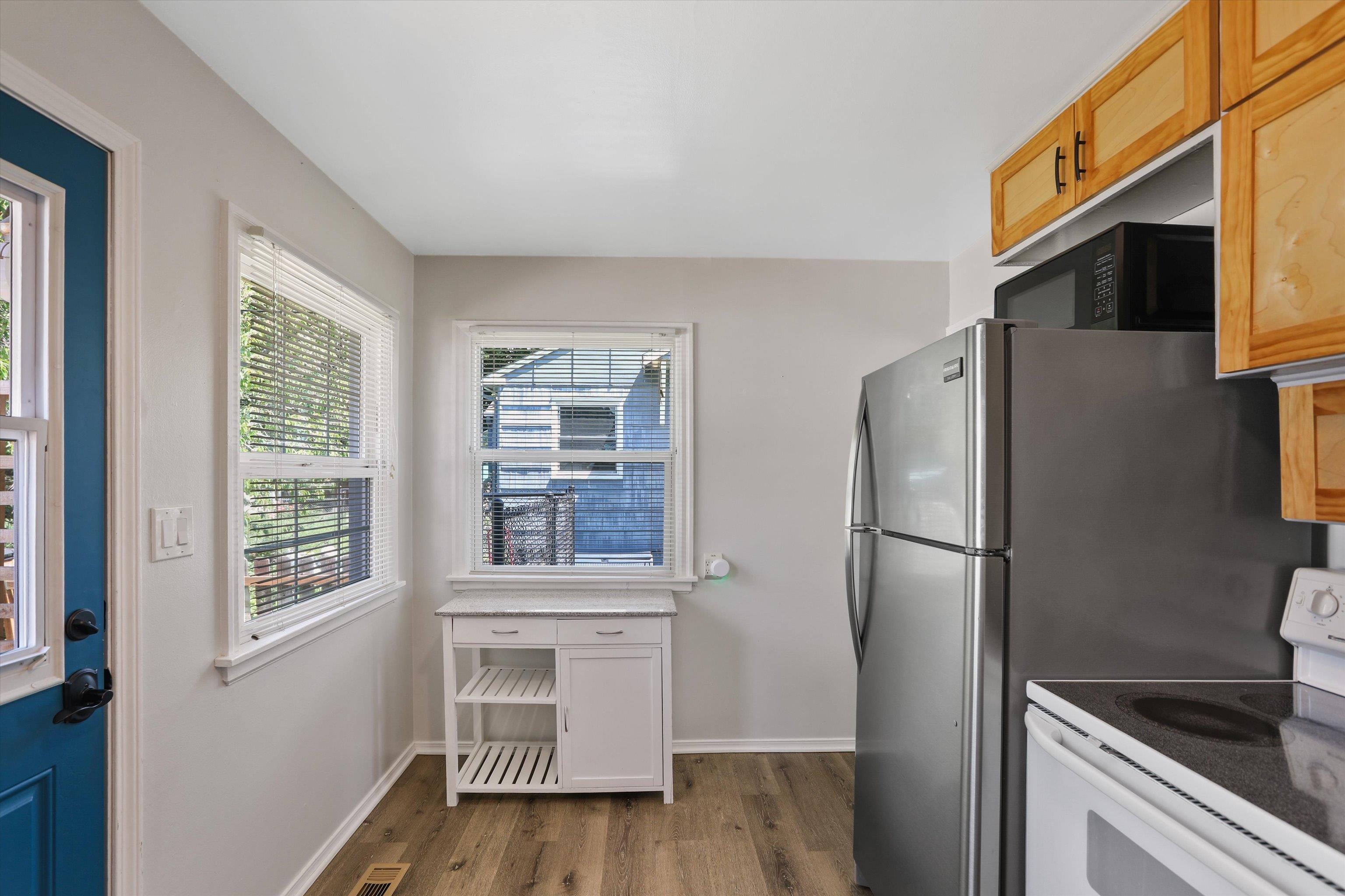 1623 E 40th Ave - Photo 9
