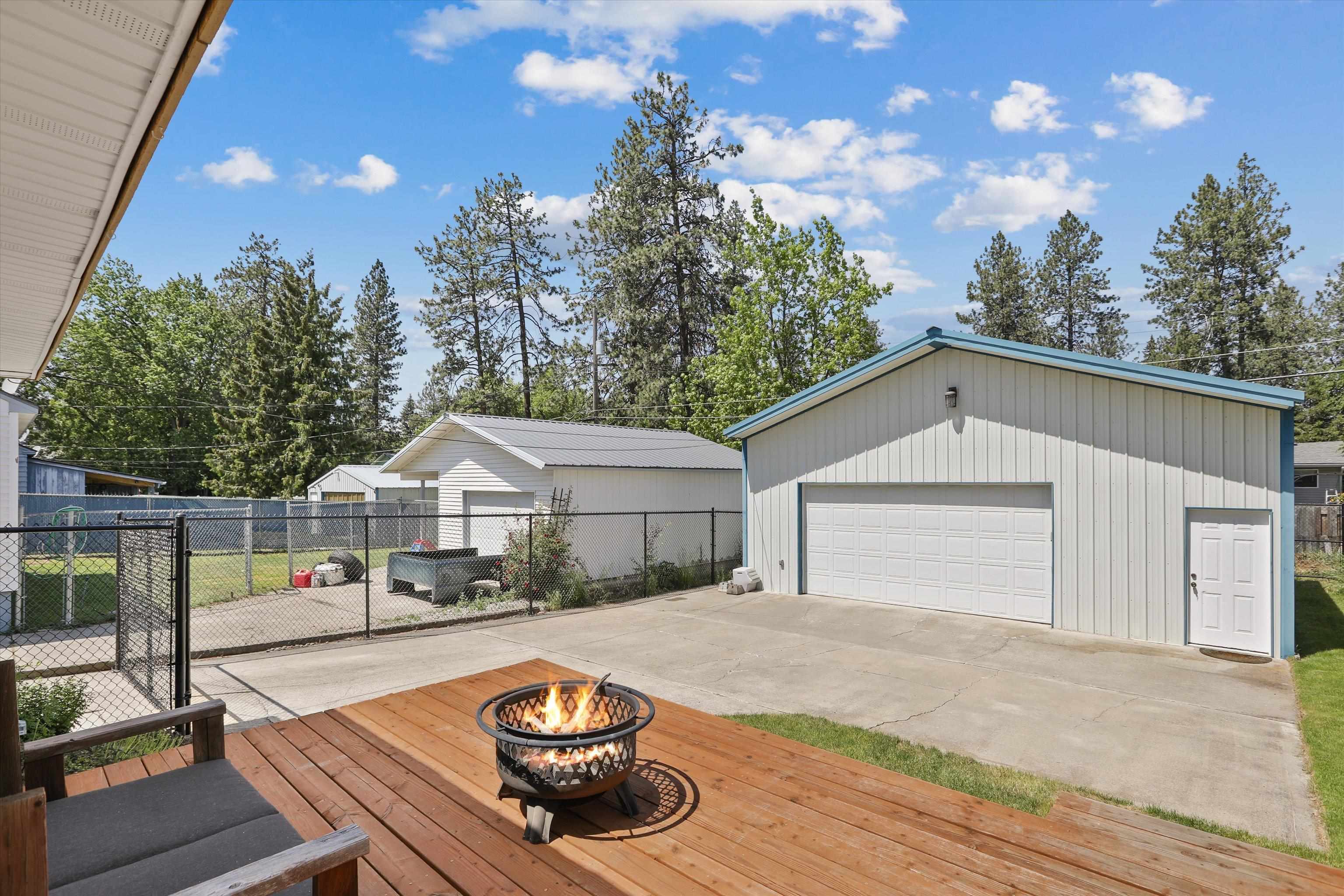 1623 E 40th Ave - Photo 10