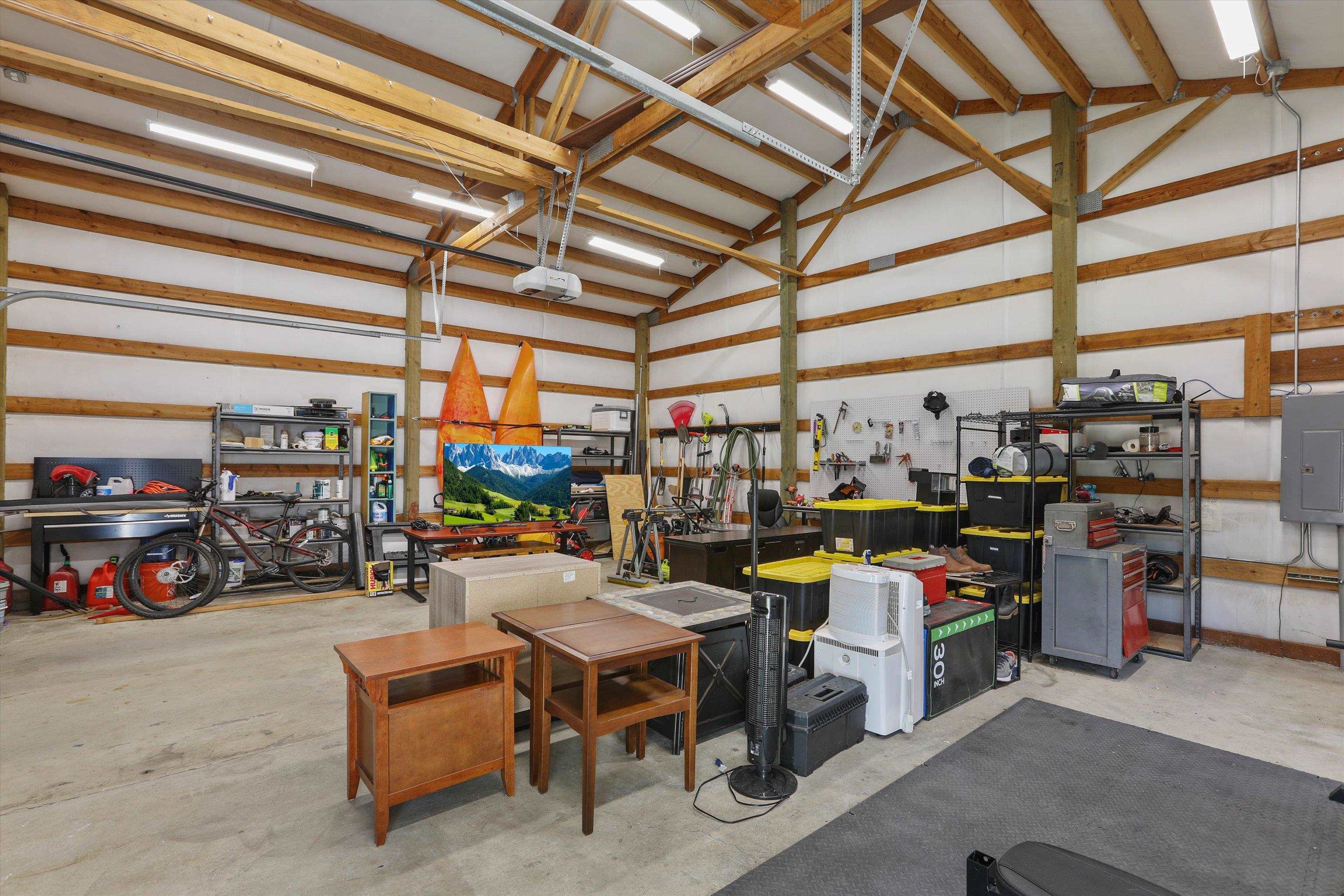 1623 E 40th Ave - Photo 19