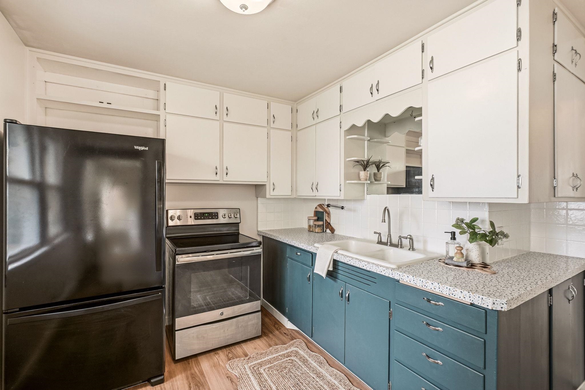 3418 W Queen Pl - Photo 8