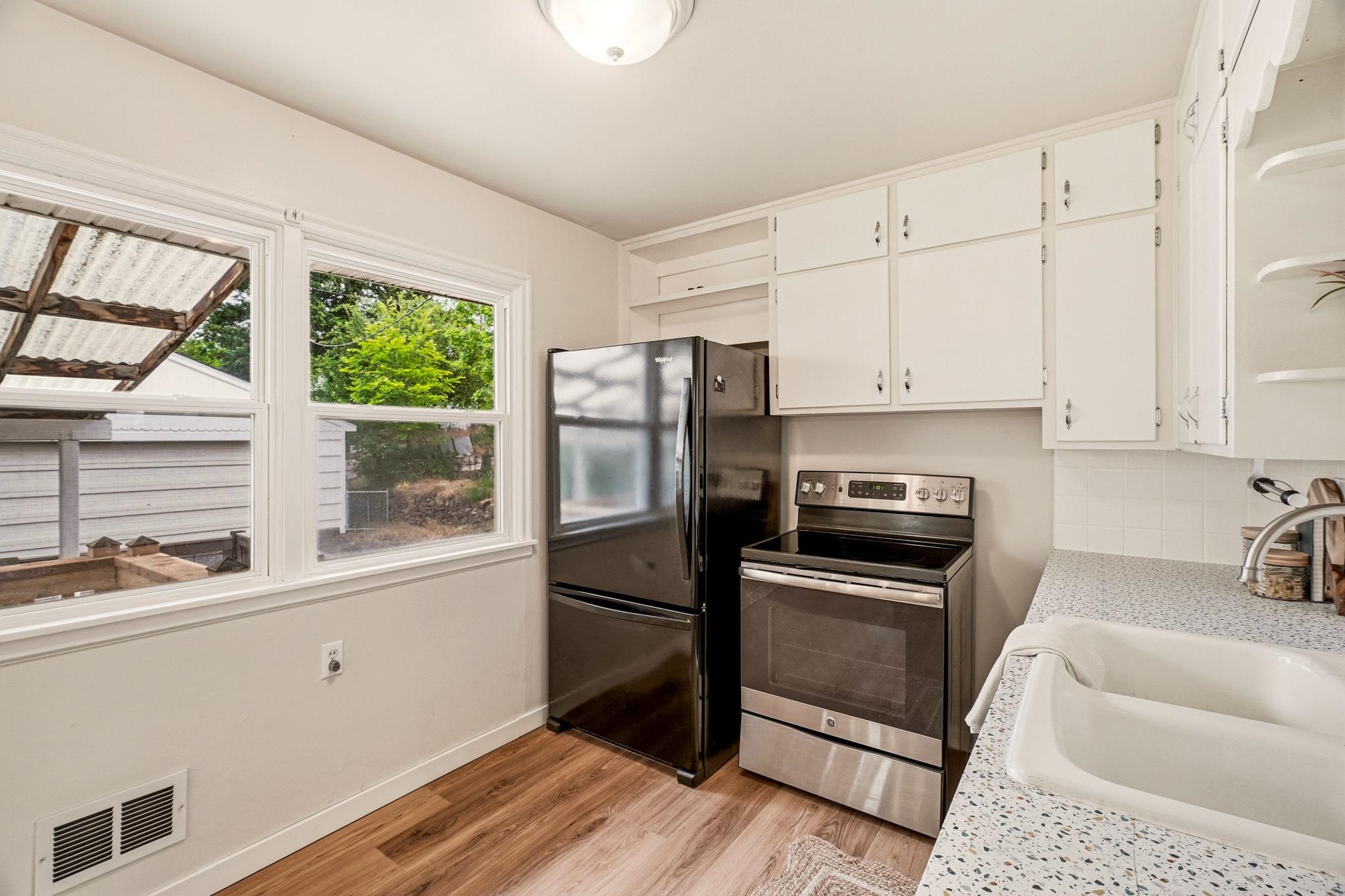 3418 W Queen Pl - Photo 9