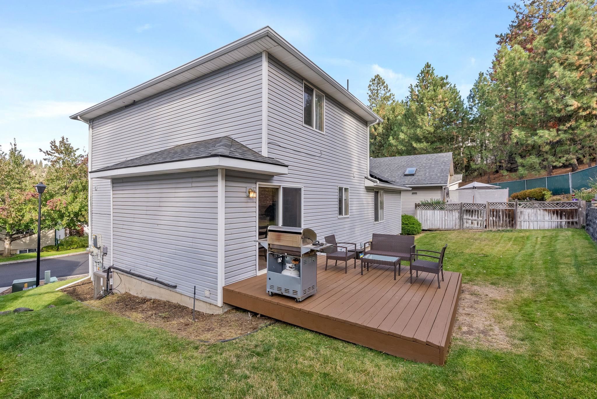607 W Persimmon Ln - Photo 36