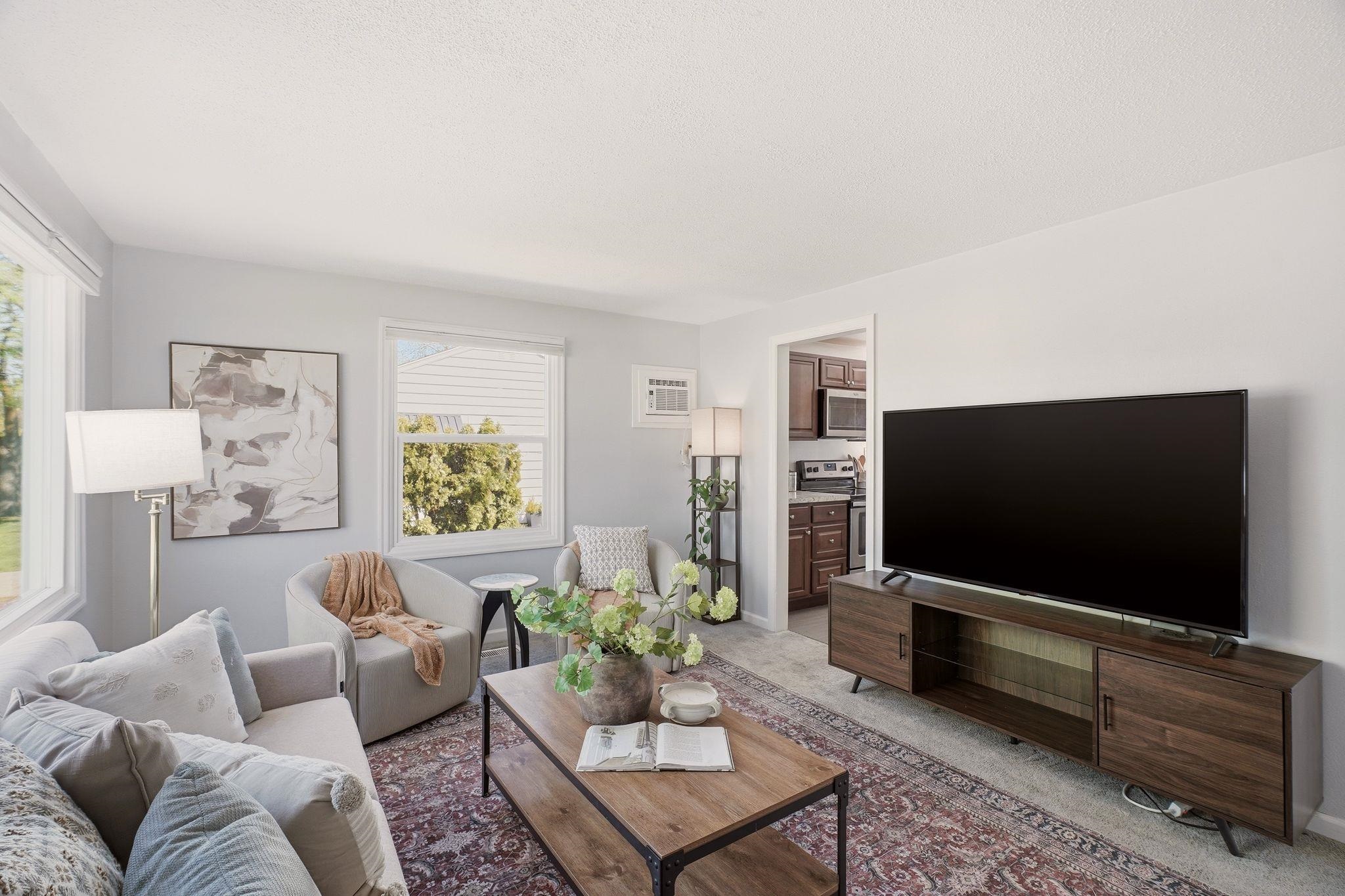 5708 N Milton St - Photo 4