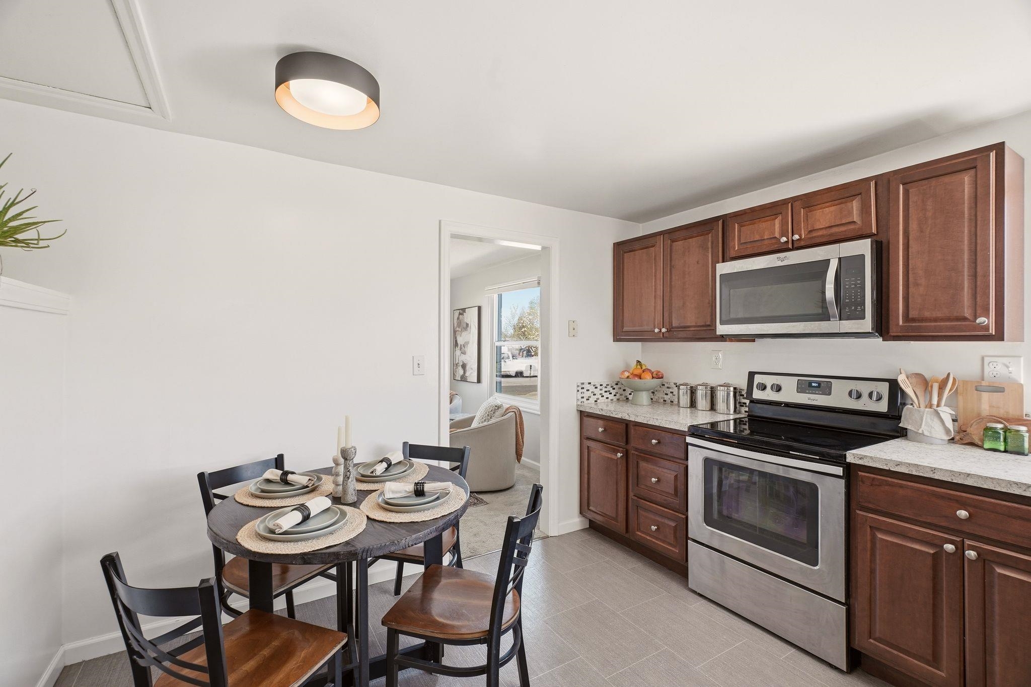 5708 N Milton St - Photo 9