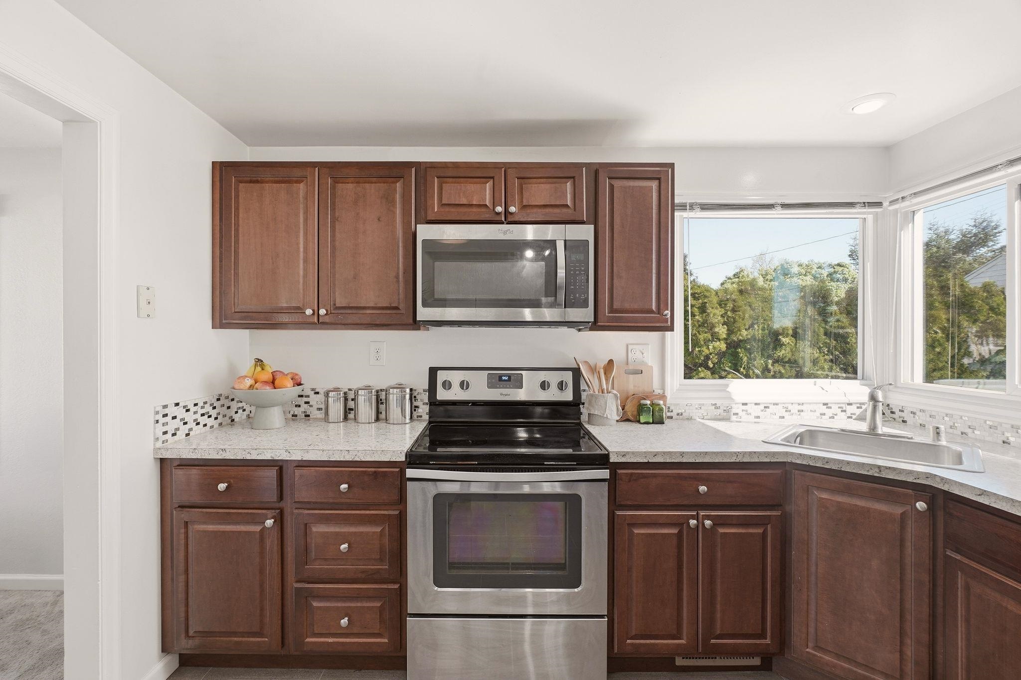5708 N Milton St - Photo 11