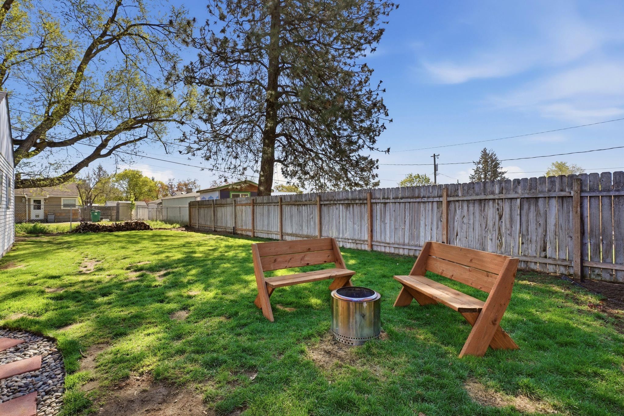 5708 N Milton St - Photo 18