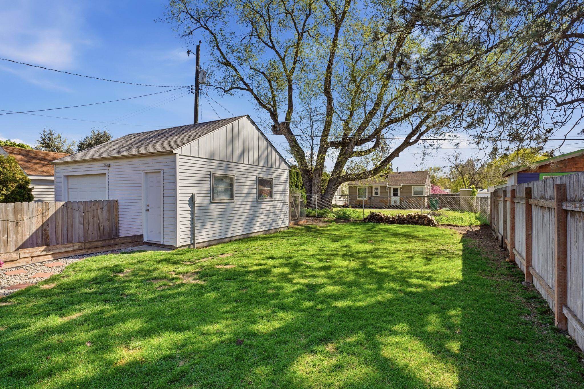 5708 N Milton St - Photo 20