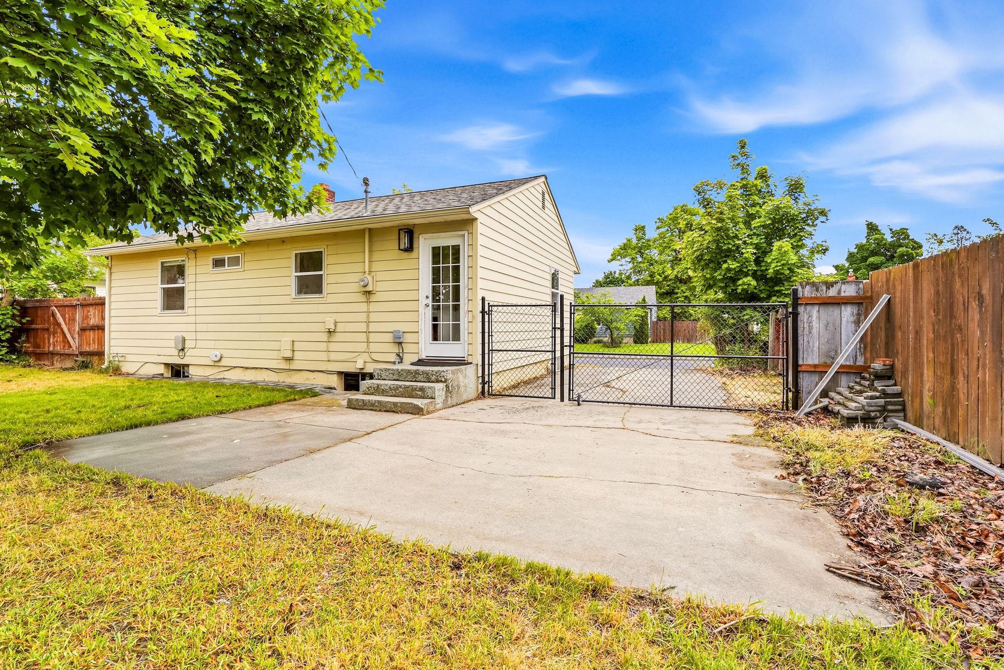 5603 N E St - Photo 22