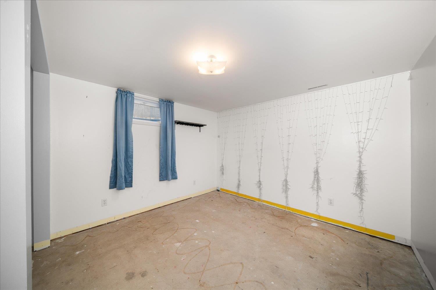 11712 E 31st Ave - Photo 25