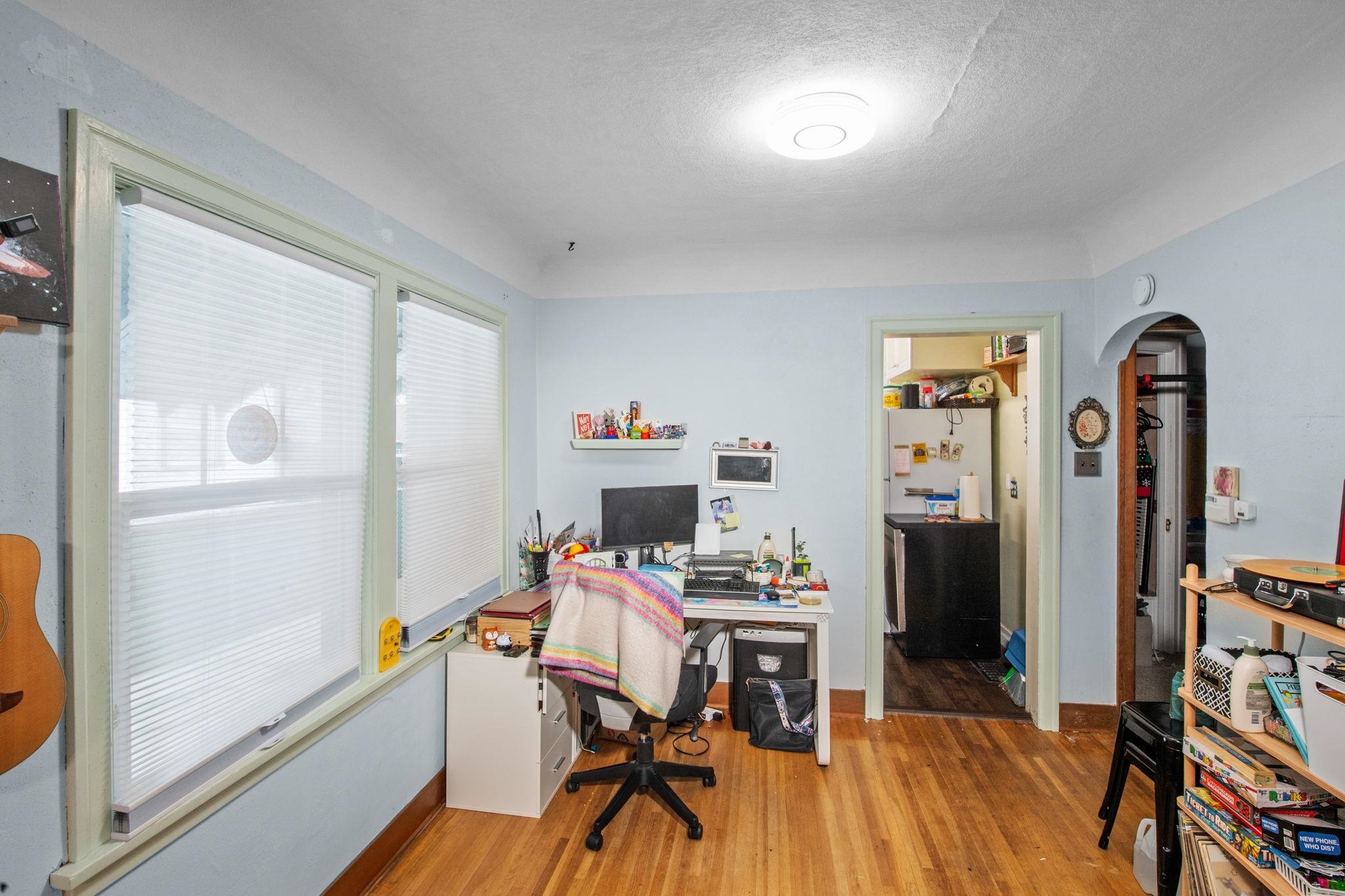 1023 W PROVIDENCE Ave - Photo 6