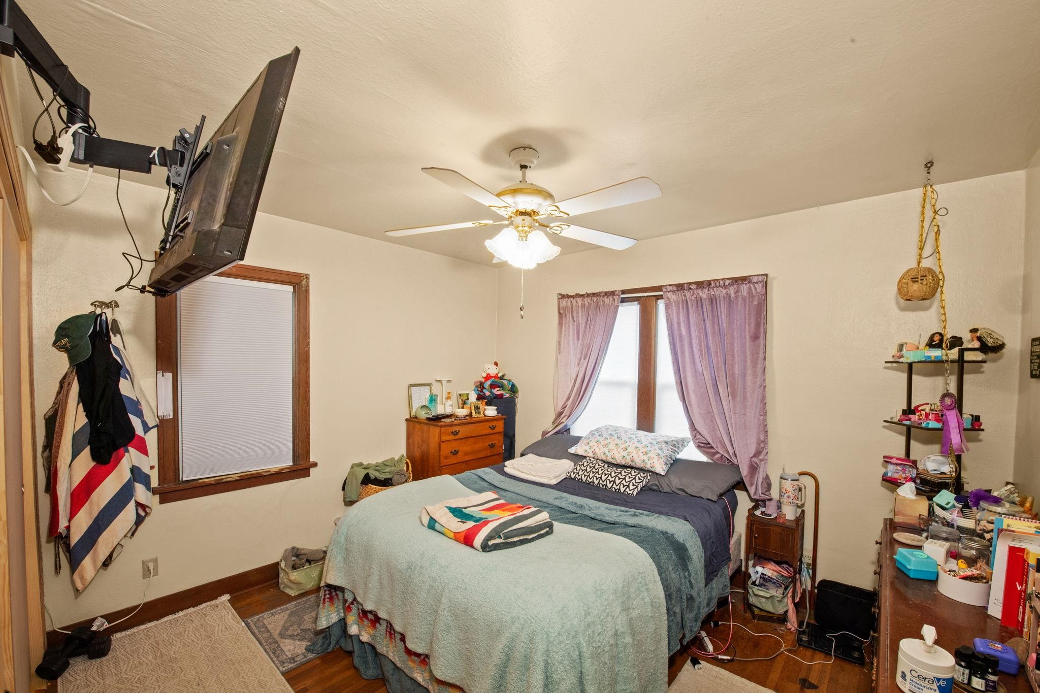 1023 W PROVIDENCE Ave - Photo 8
