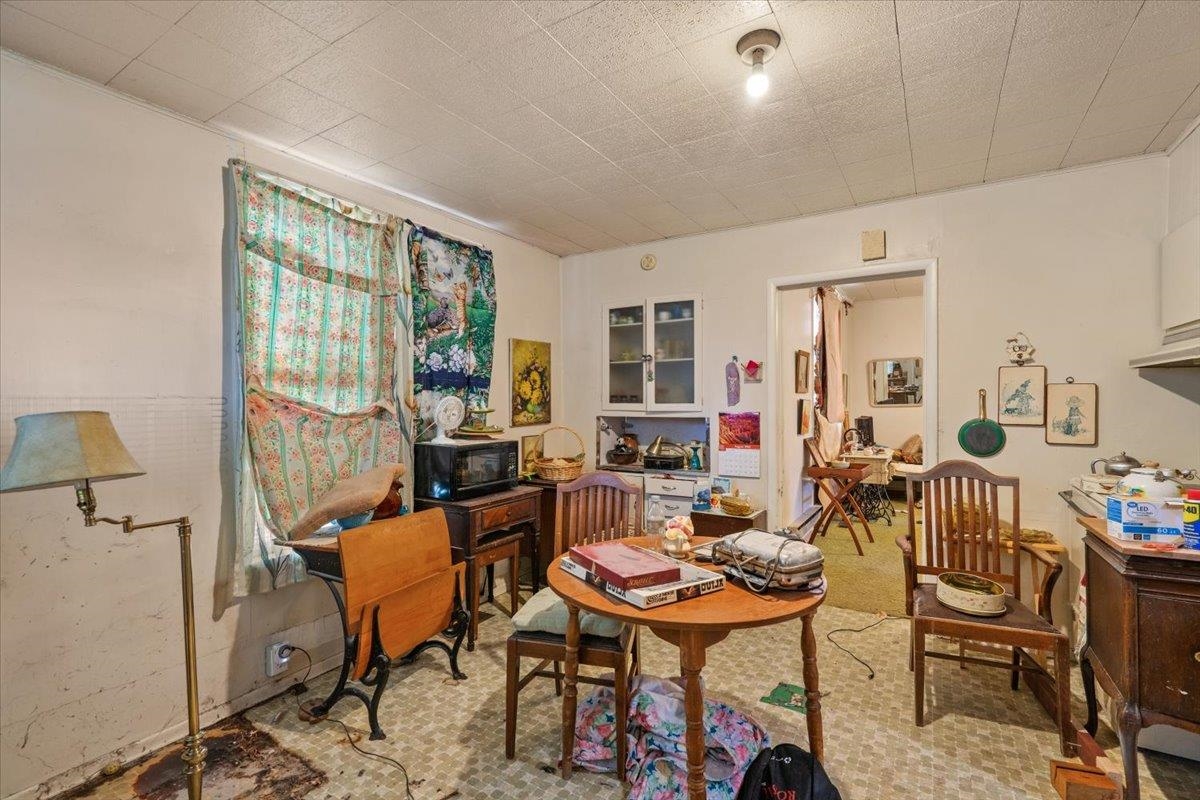 1842 W Bridge Ave - Photo 10