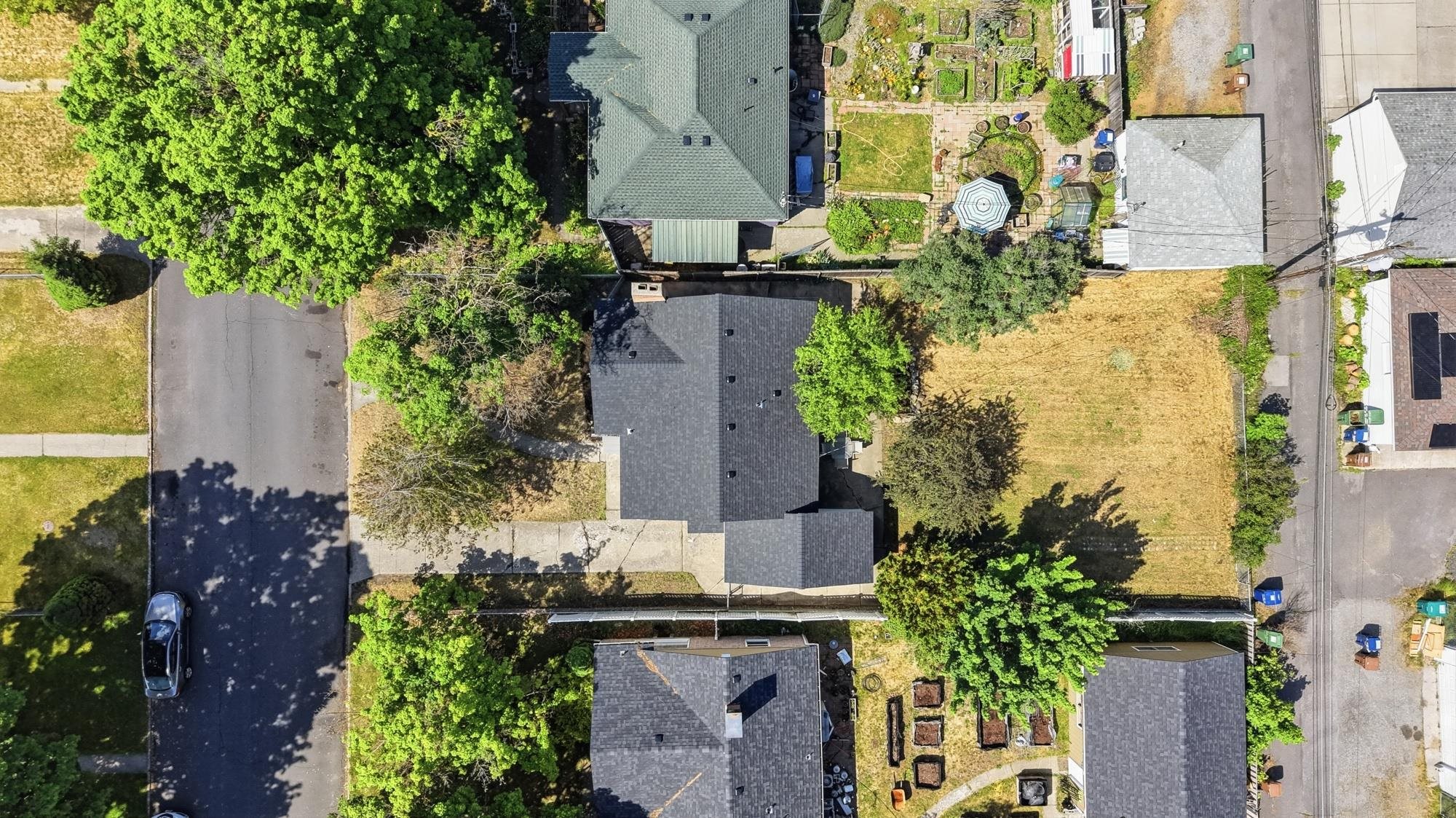 4008 N Cedar St - Photo 27