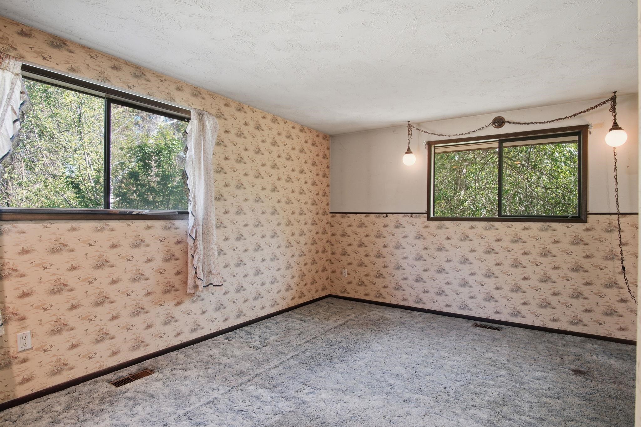 12425 W Meadowview Ln - Photo 17