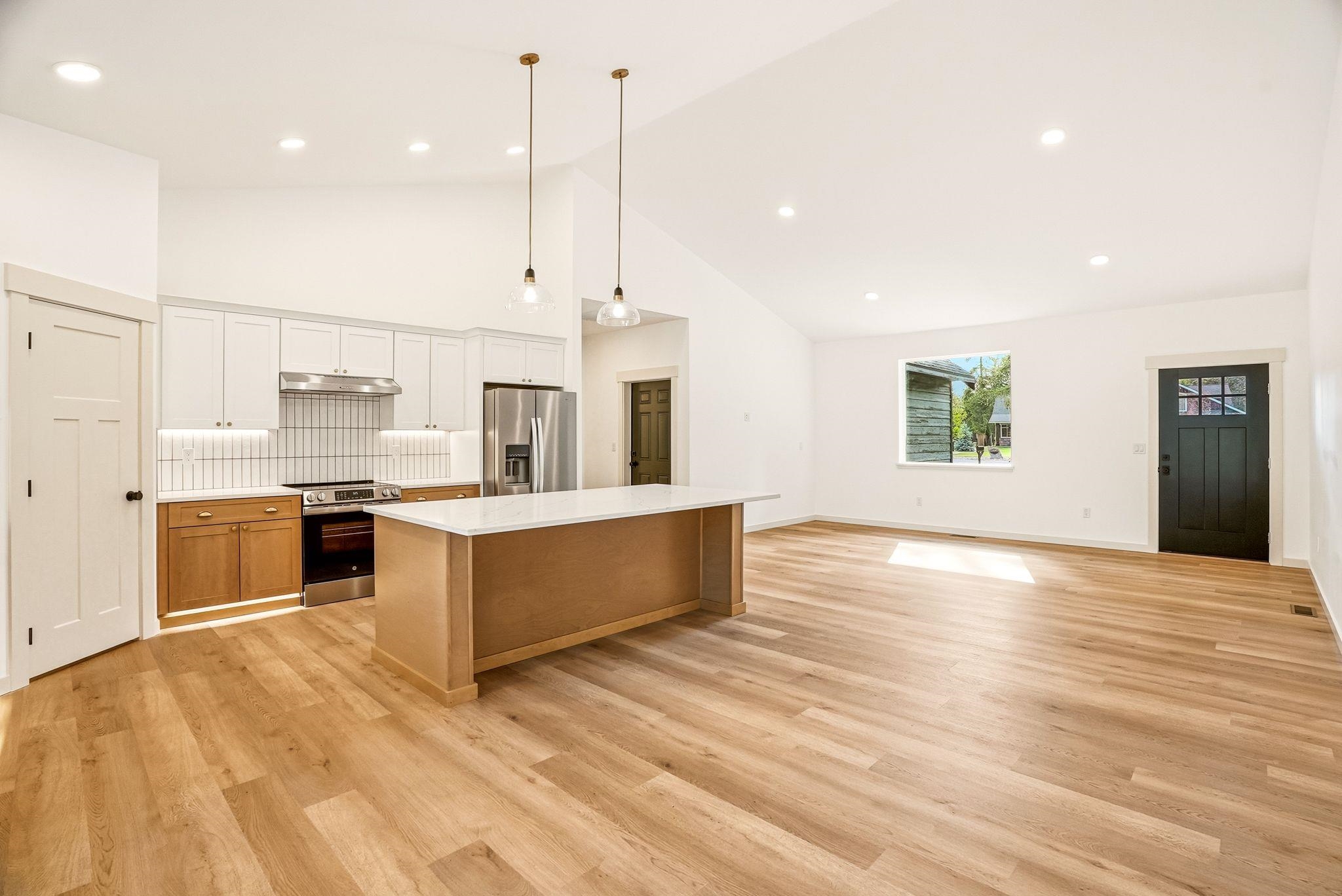241 Hogans Way - Photo 6